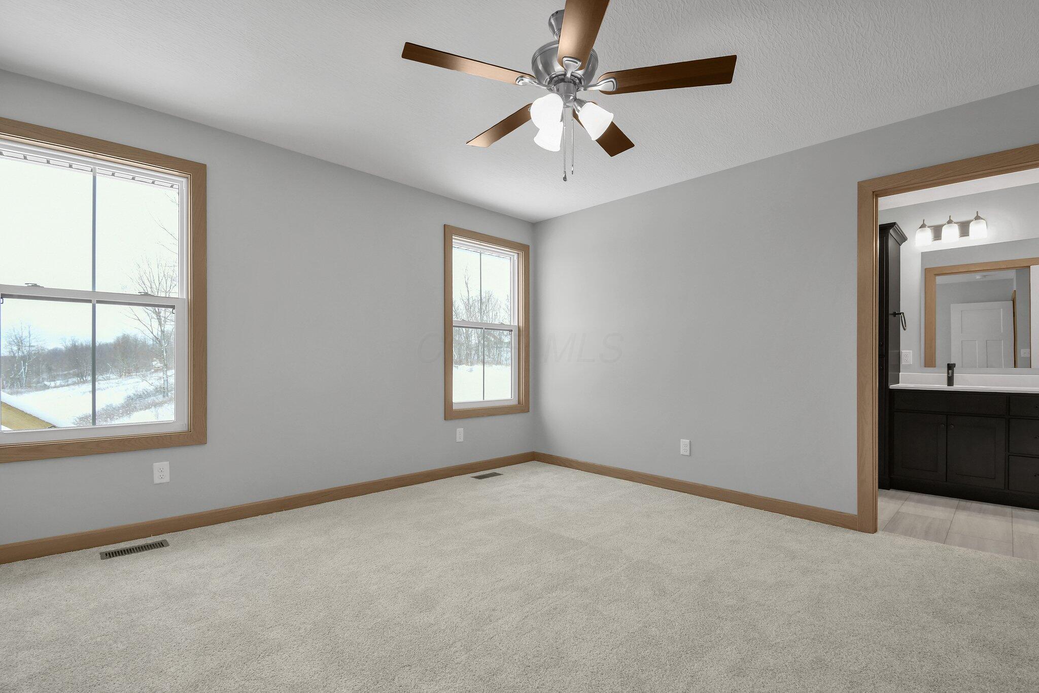 113 Gables Boulevard Property Photo 11