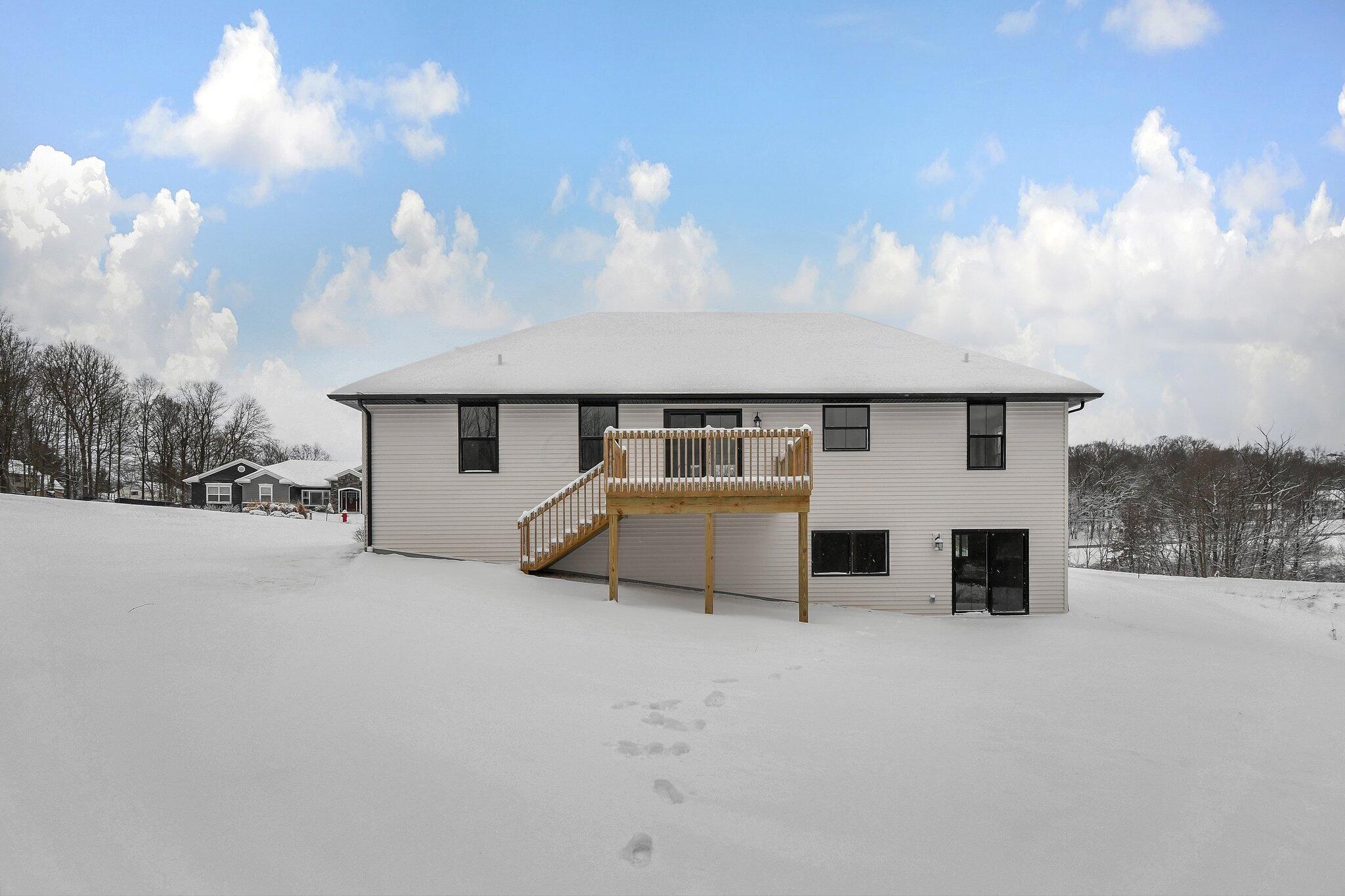 113 Gables Boulevard Property Photo 25