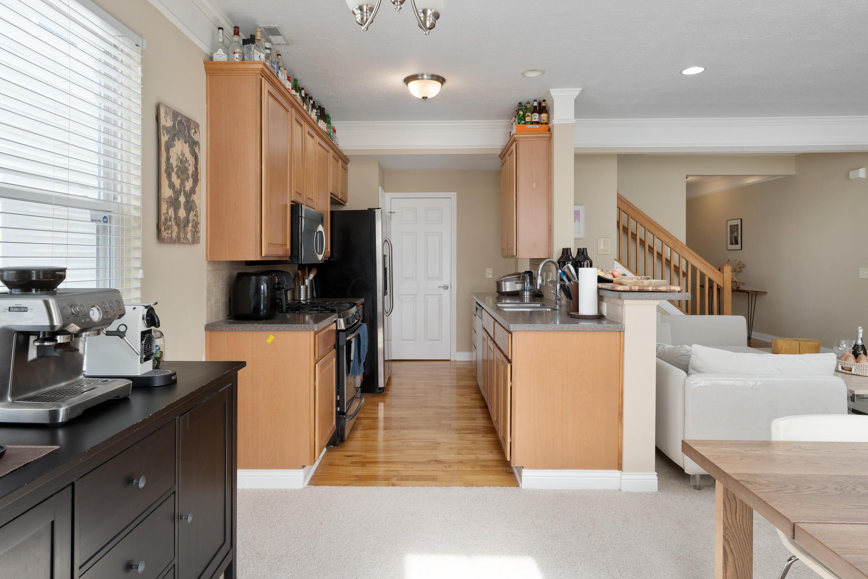 3709 Gibbstone Drive Property Photo 13