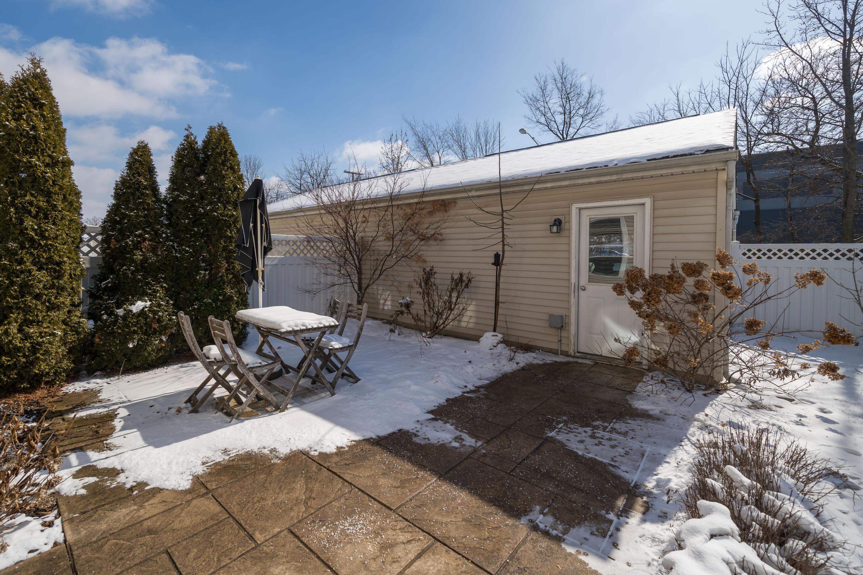 3709 Gibbstone Drive Property Photo 36