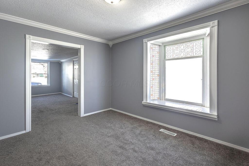 39 W First Street Property Photo 11