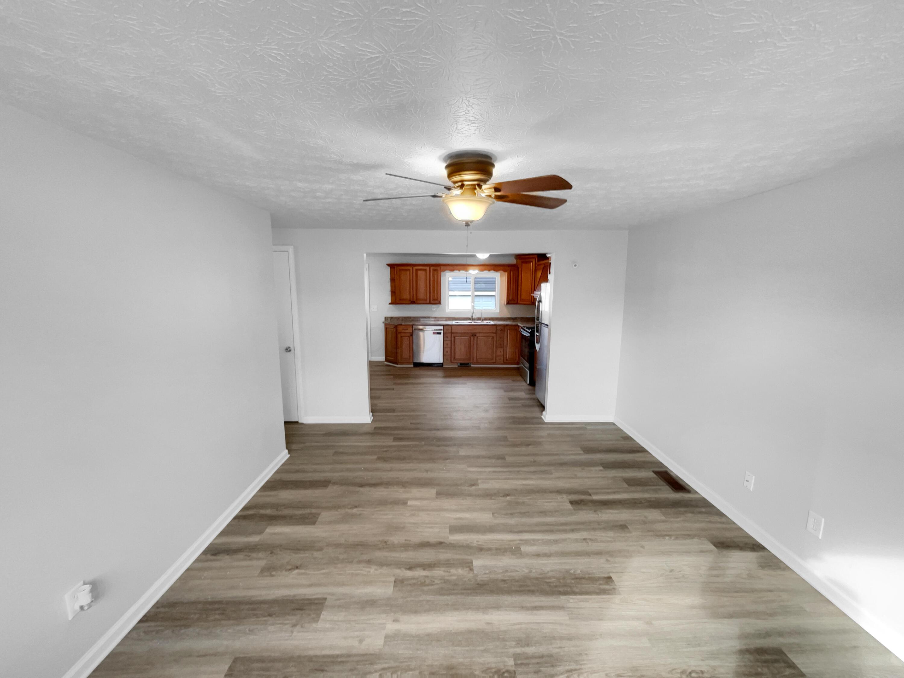 2192 Hampstead Drive Property Photo 10