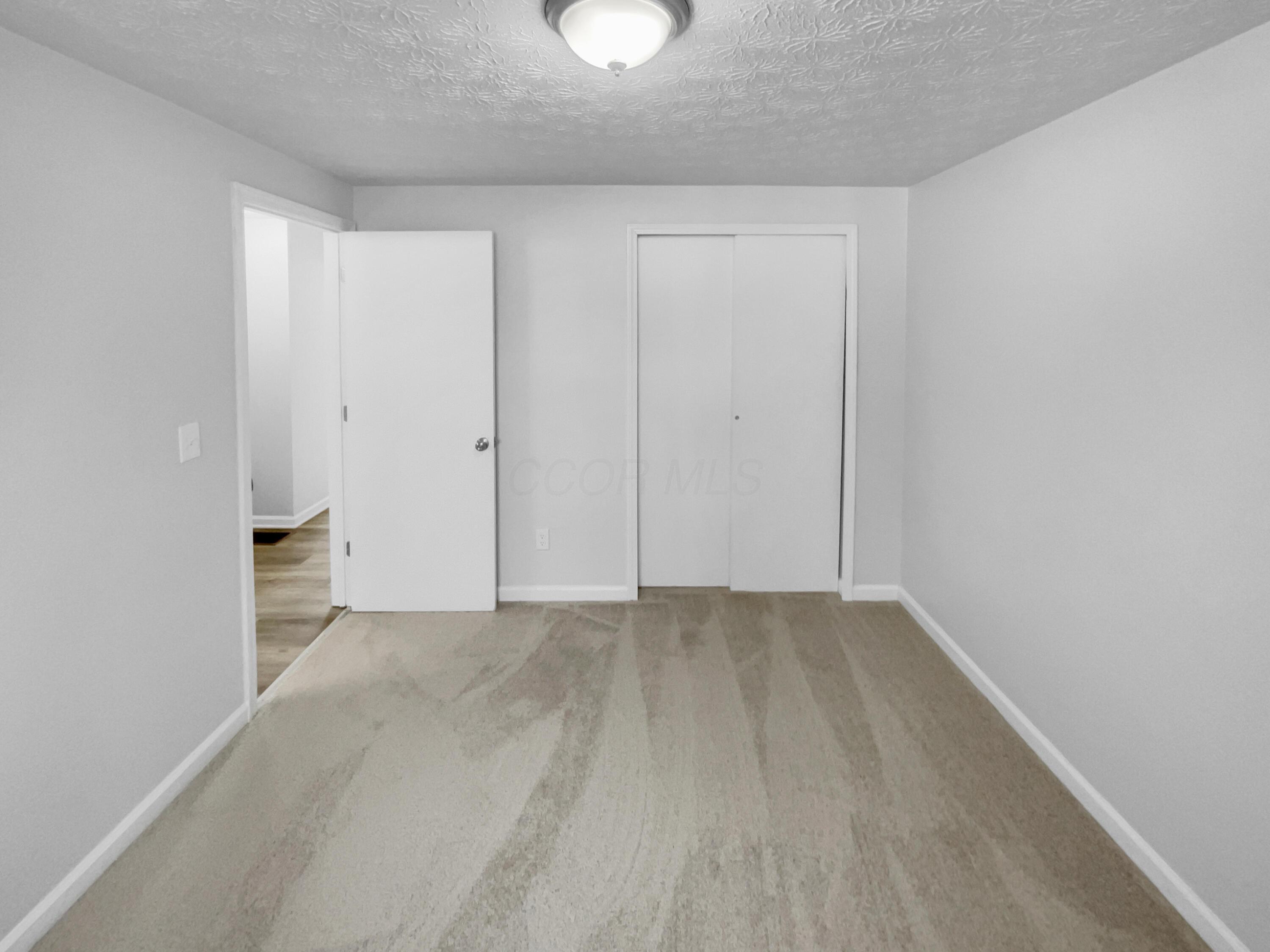 2192 Hampstead Drive Property Photo 13