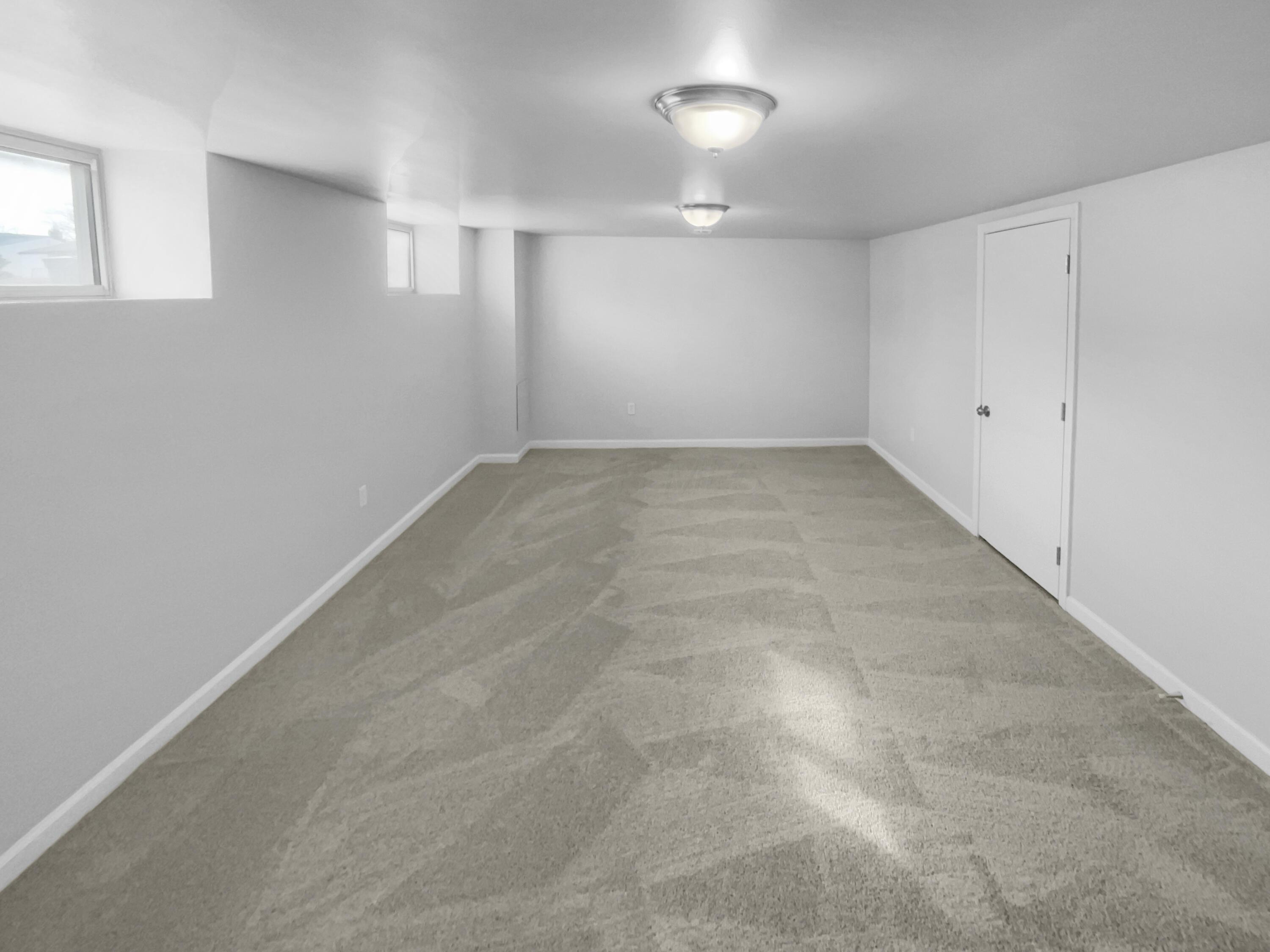 2192 Hampstead Drive Property Photo 15