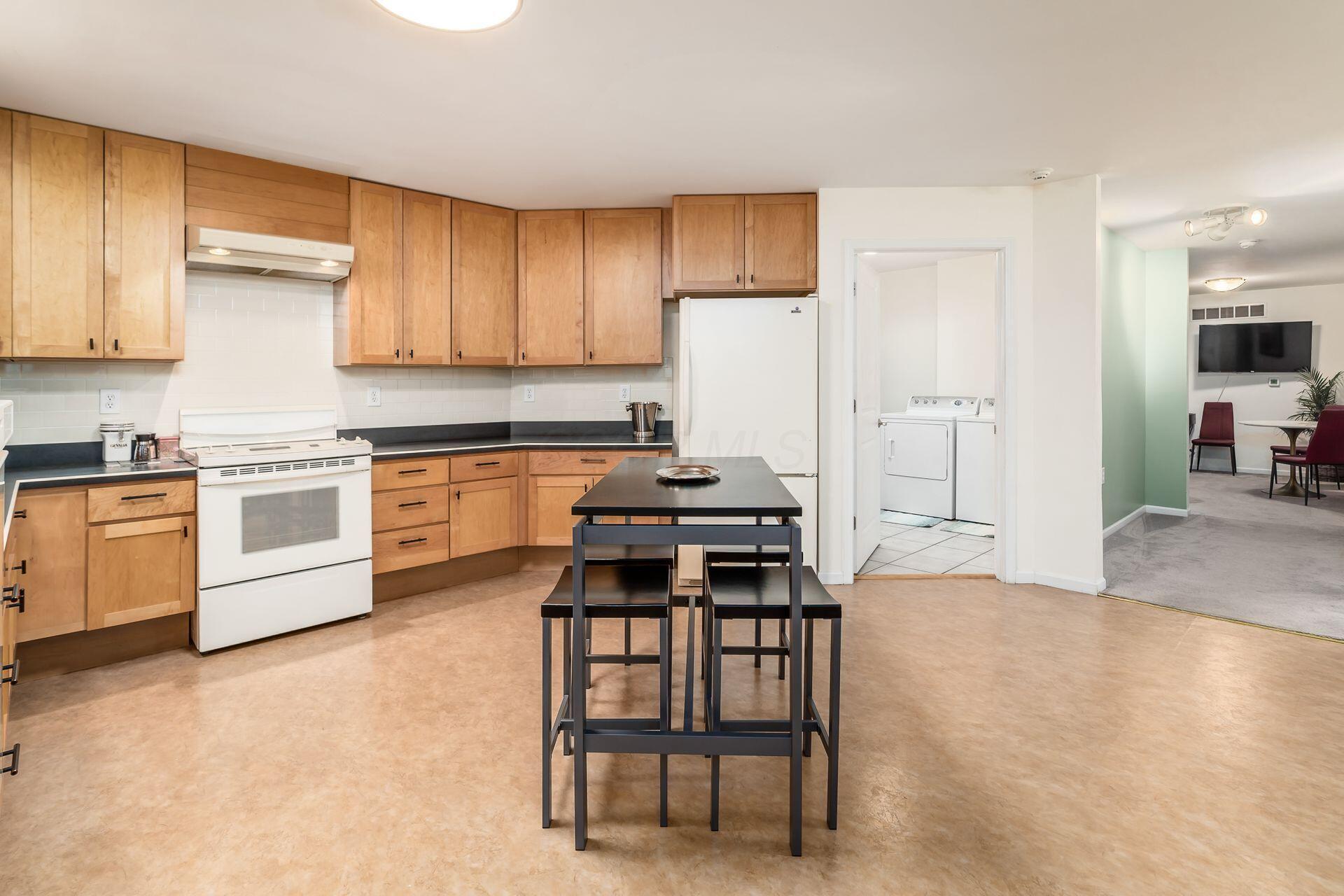 1004-1006 Oregon Avenue Property Photo 45