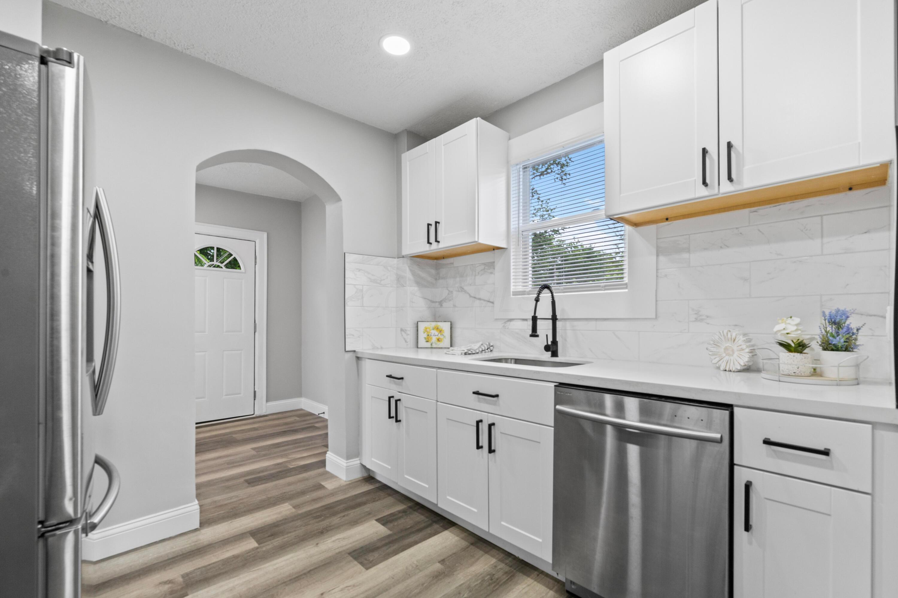 1753 Lockbourne Road Property Photo 10
