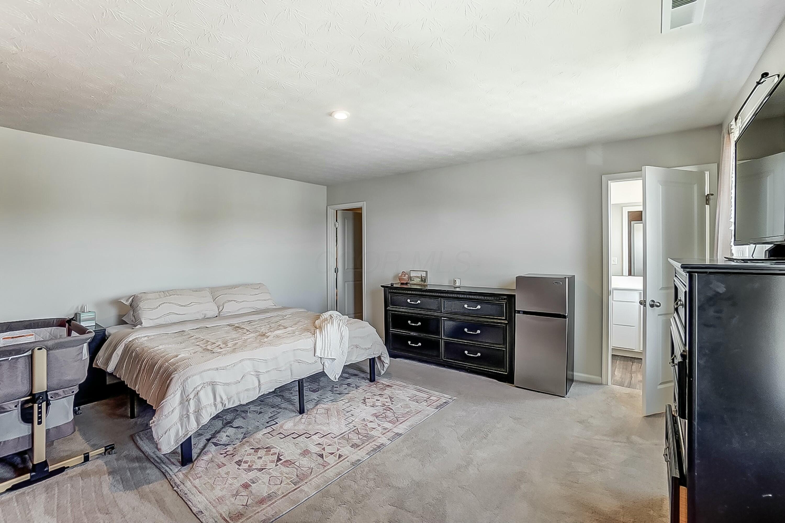 207 S Tuttle Road Property Photo 15