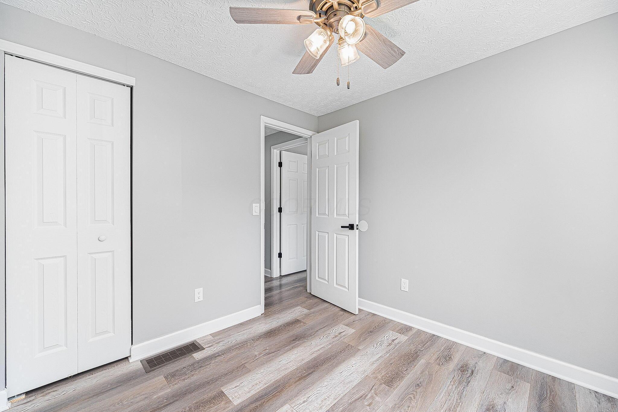 8864 Crestridge Court Property Photo 12