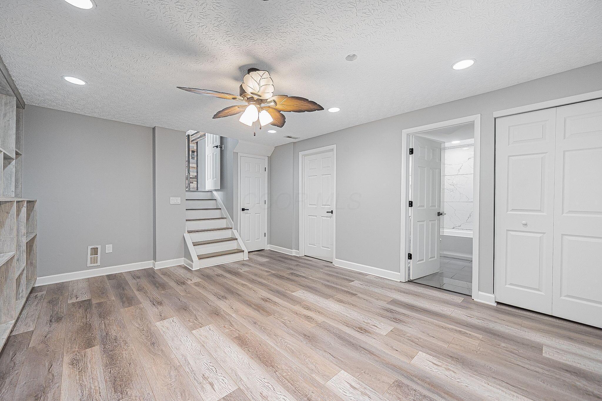 8864 Crestridge Court Property Photo 16
