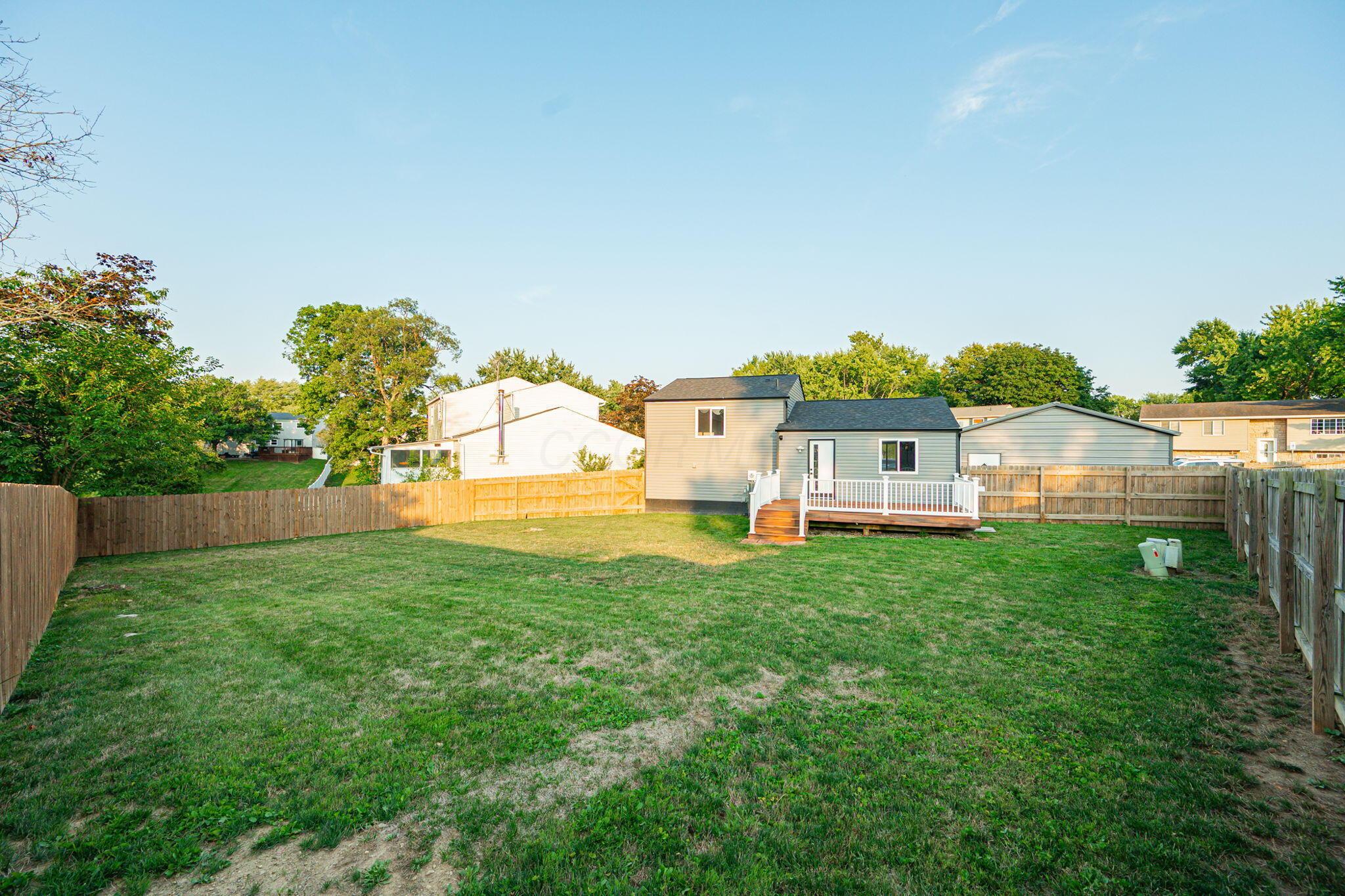 8864 Crestridge Court Property Photo 44