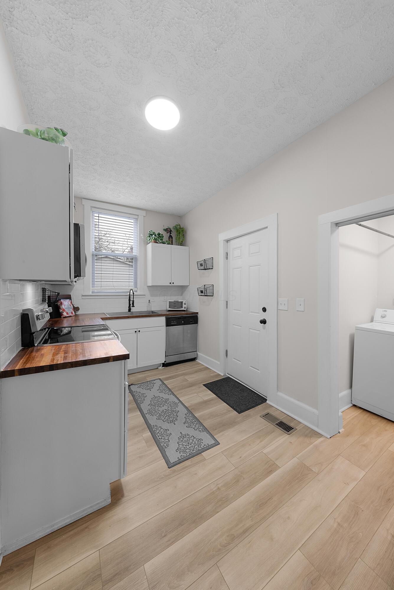 131 Avondale Avenue Property Photo 14