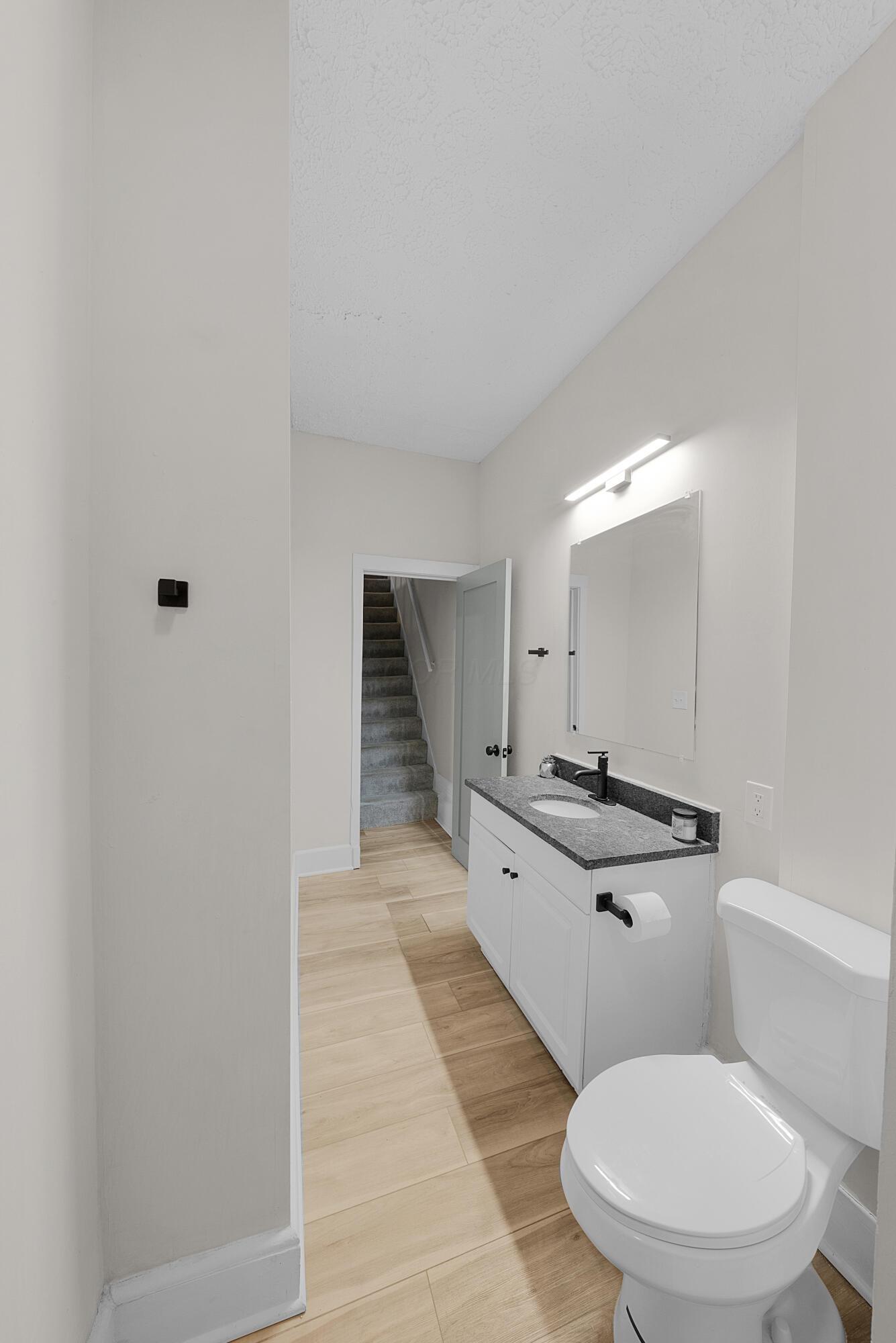 131 Avondale Avenue Property Photo 22