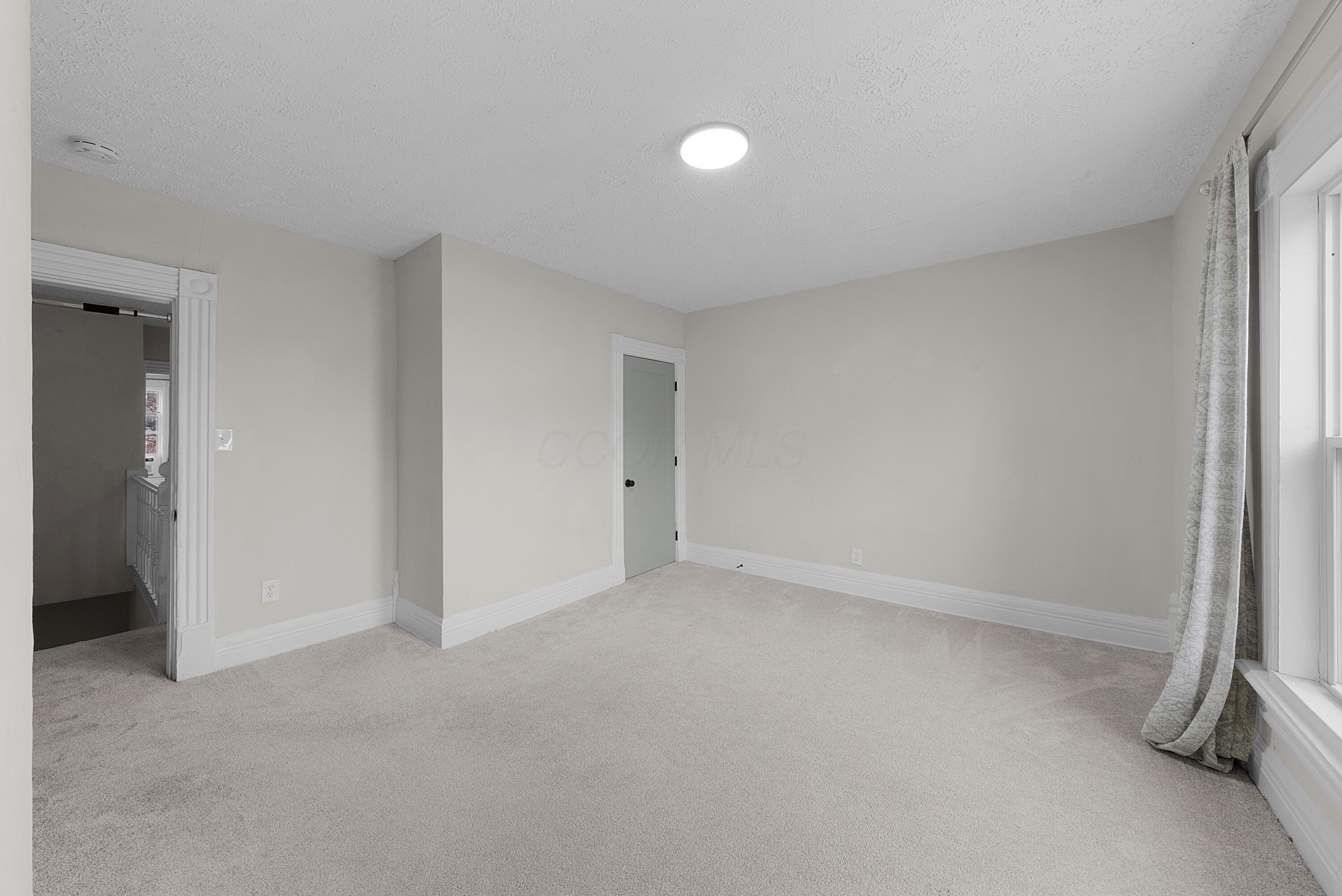 131 Avondale Avenue Property Photo 25