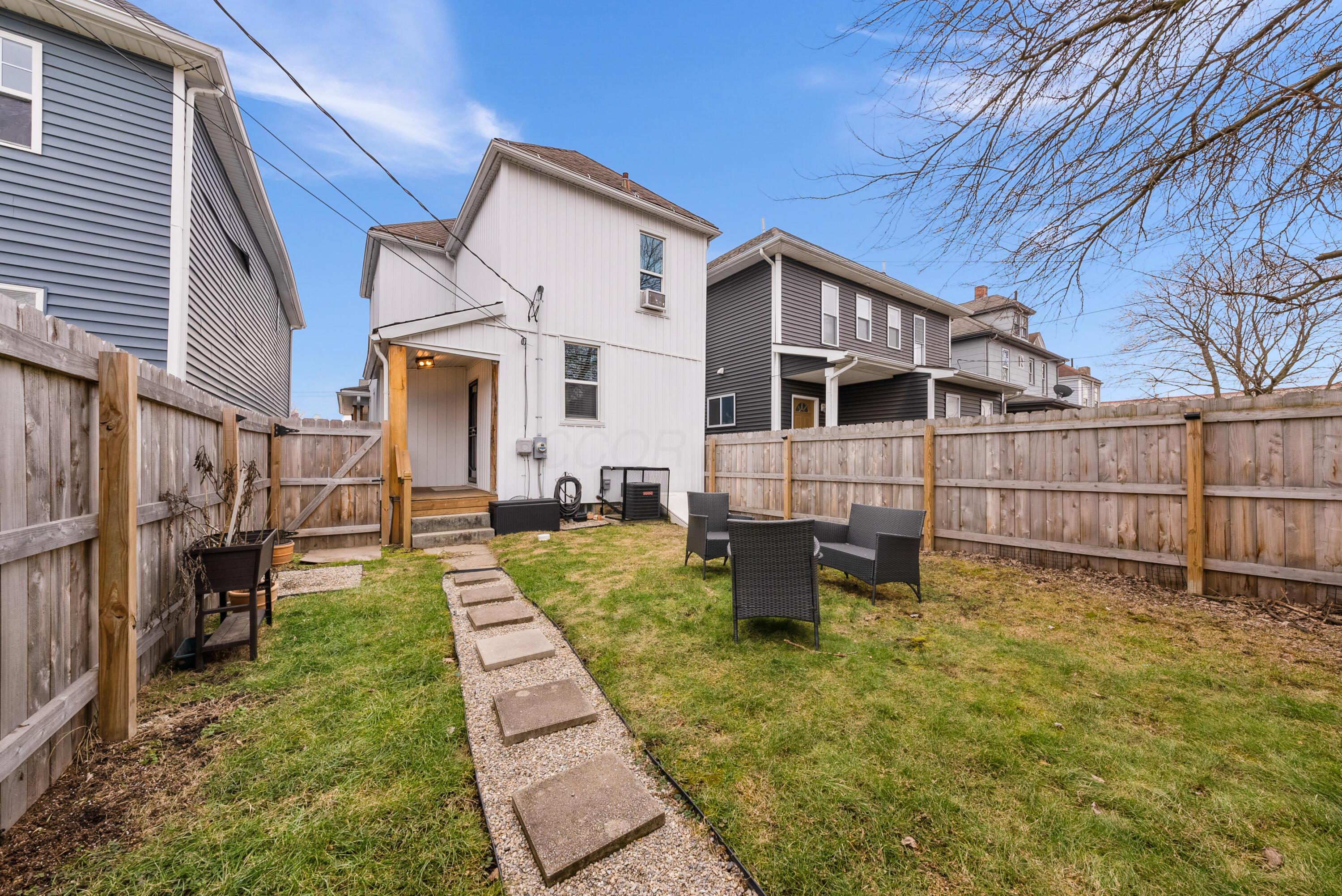 131 Avondale Avenue Property Photo 39