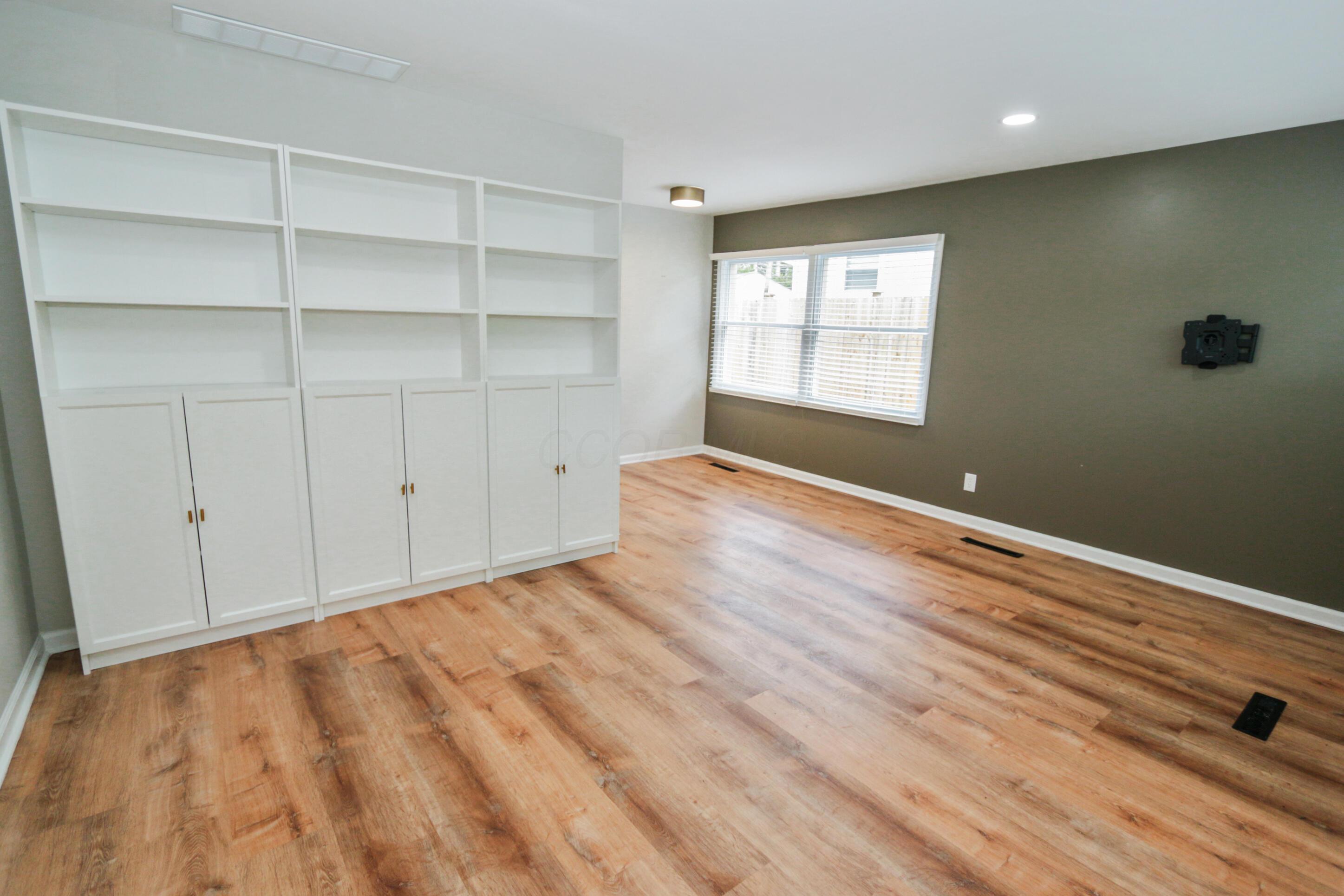 189 N Gould Road Property Photo 12