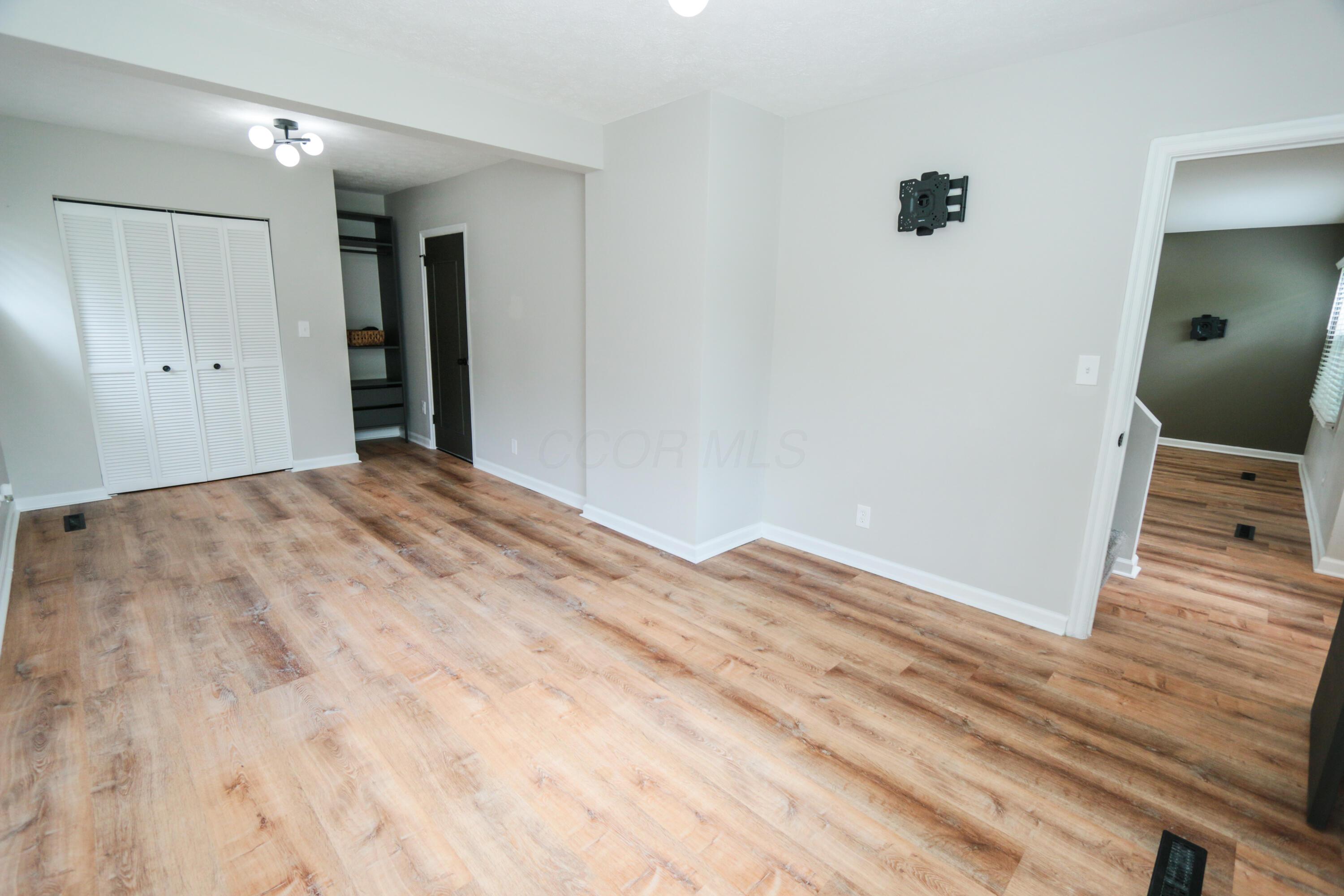 189 N Gould Road Property Photo 18