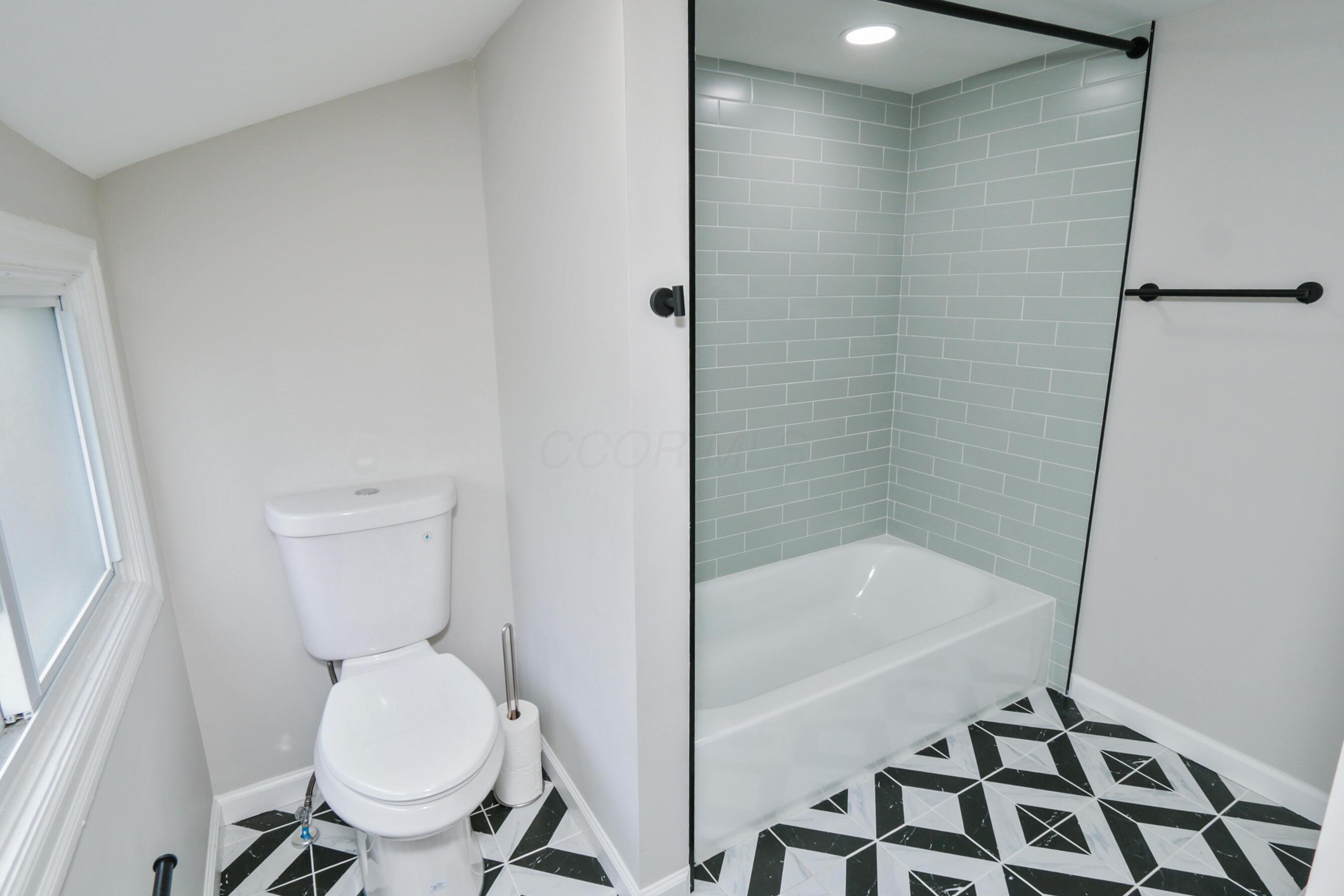 189 N Gould Road Property Photo 34
