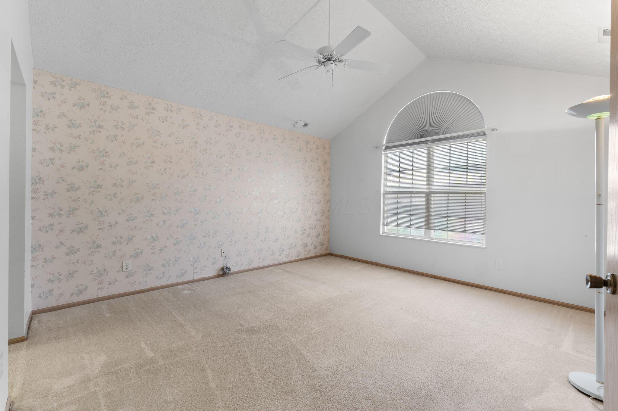 537 Mallet Place E Property Photo 27