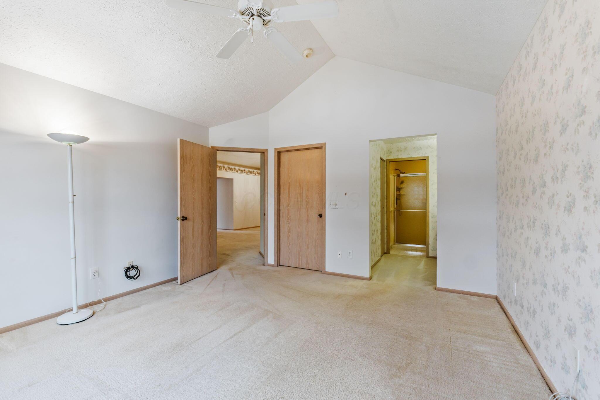 537 Mallet Place E Property Photo 29