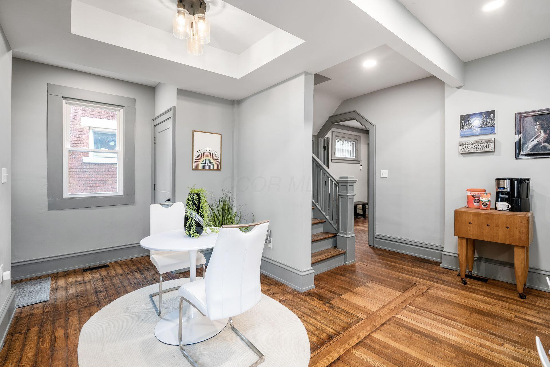 1856 Oak Street Property Photo 21