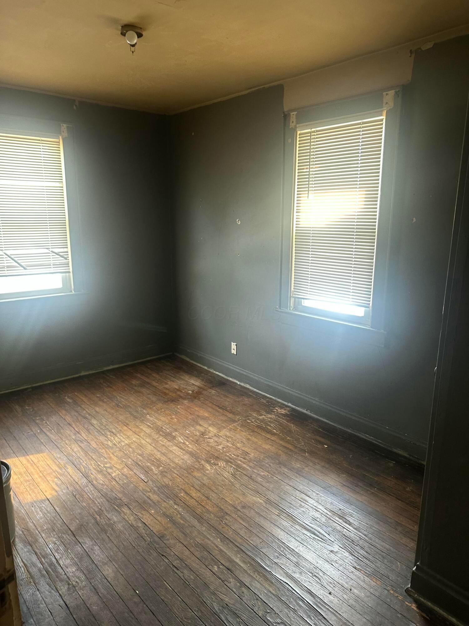 202-204 S Princeton Avenue Property Photo 6
