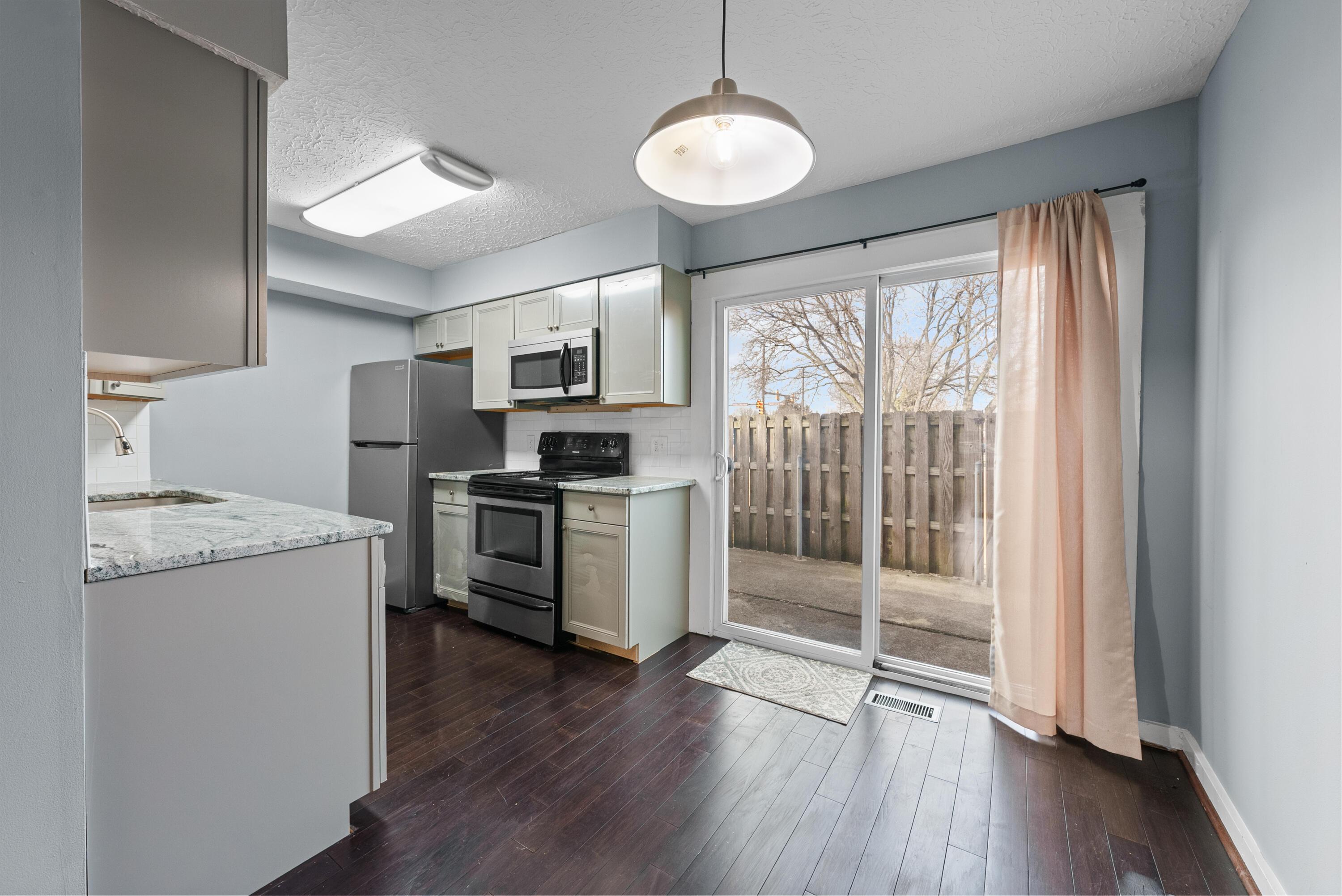 438 Edinburgh Road, 438-452 Property Photo 17
