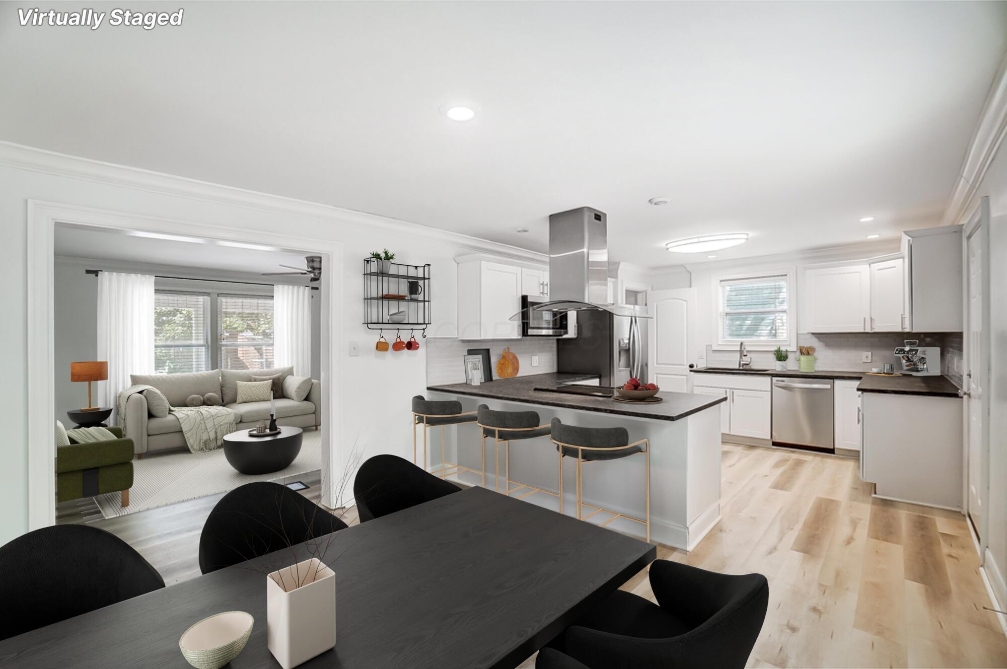 992 Carpenter Street Property Photo 17