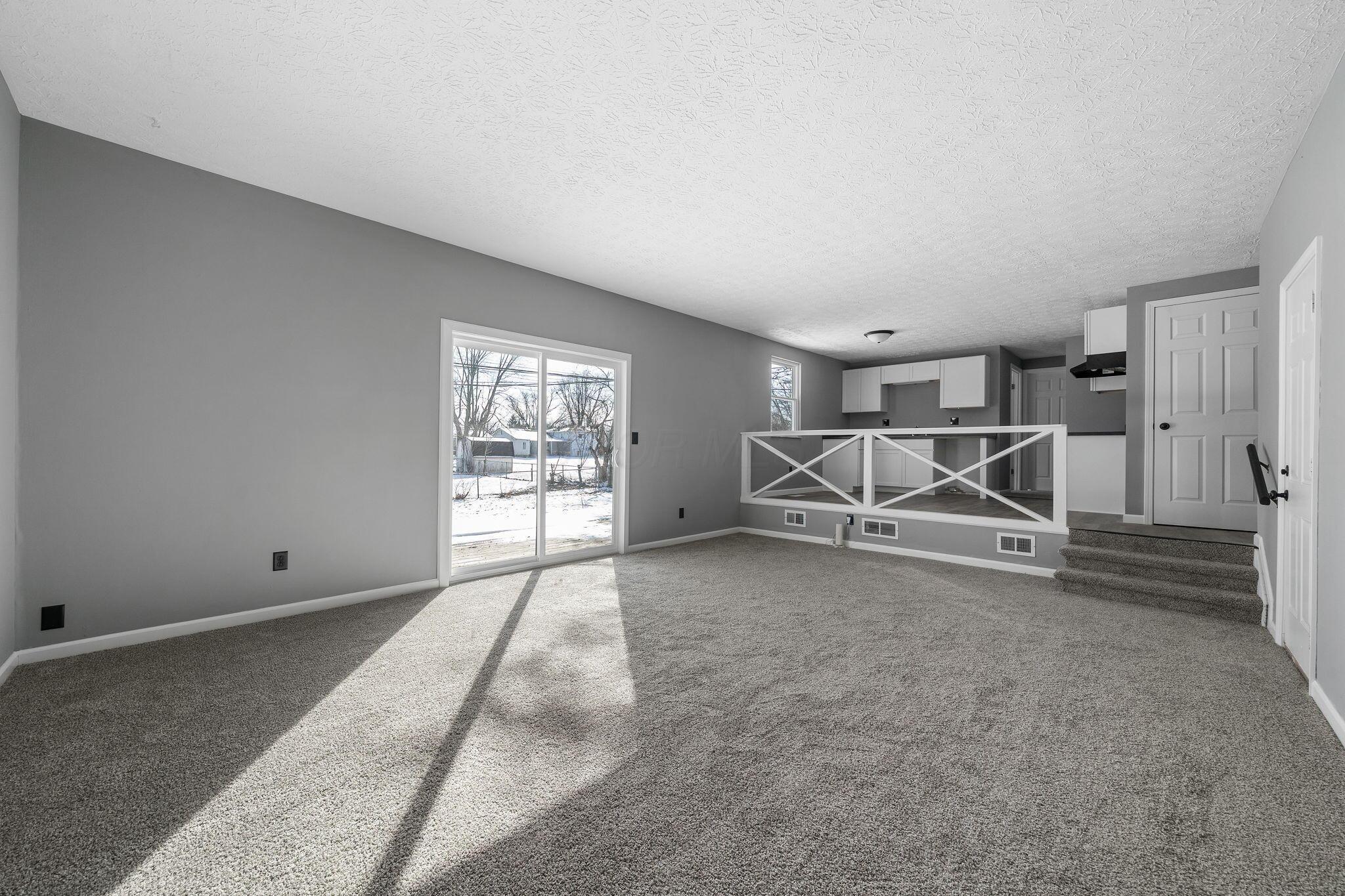 2167 Kilbourne Avenue Property Photo 6