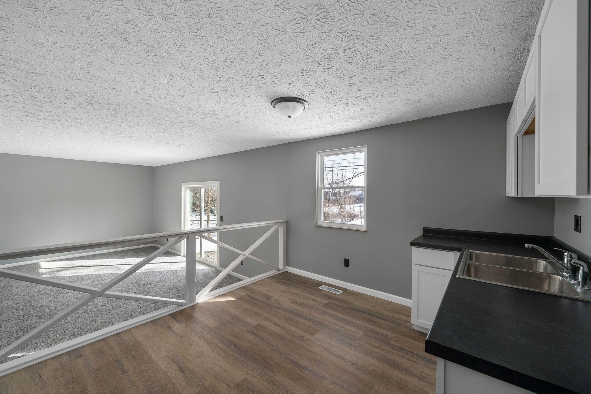 2167 Kilbourne Avenue Property Photo 11