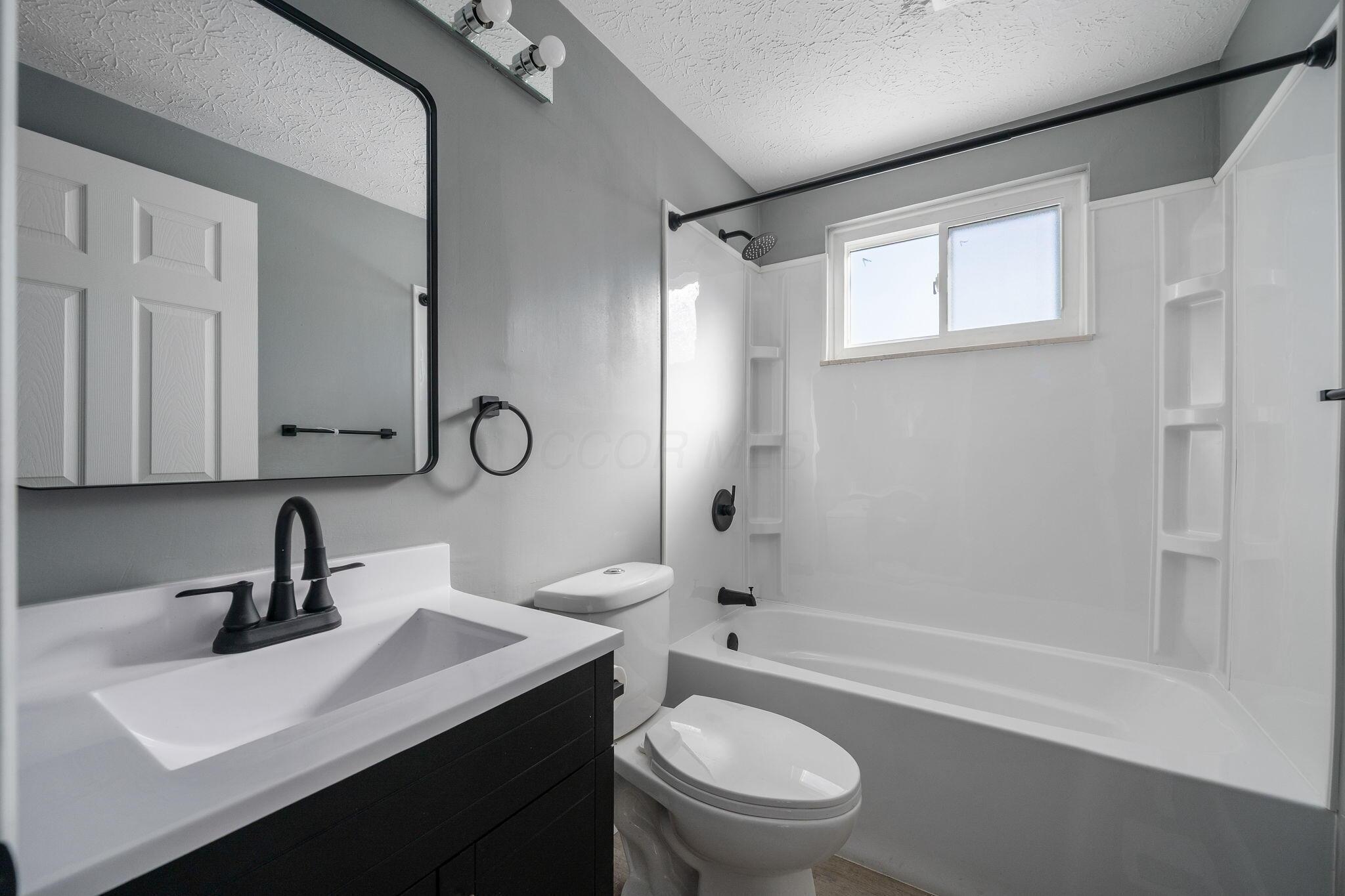 2167 Kilbourne Avenue Property Photo 12