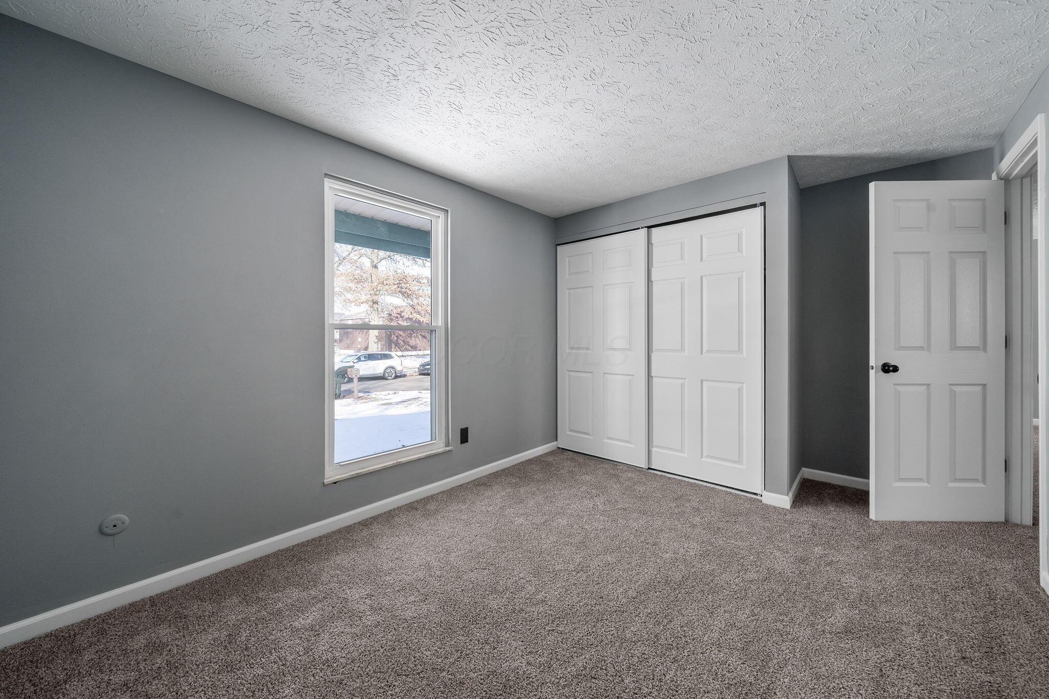 2167 Kilbourne Avenue Property Photo 19