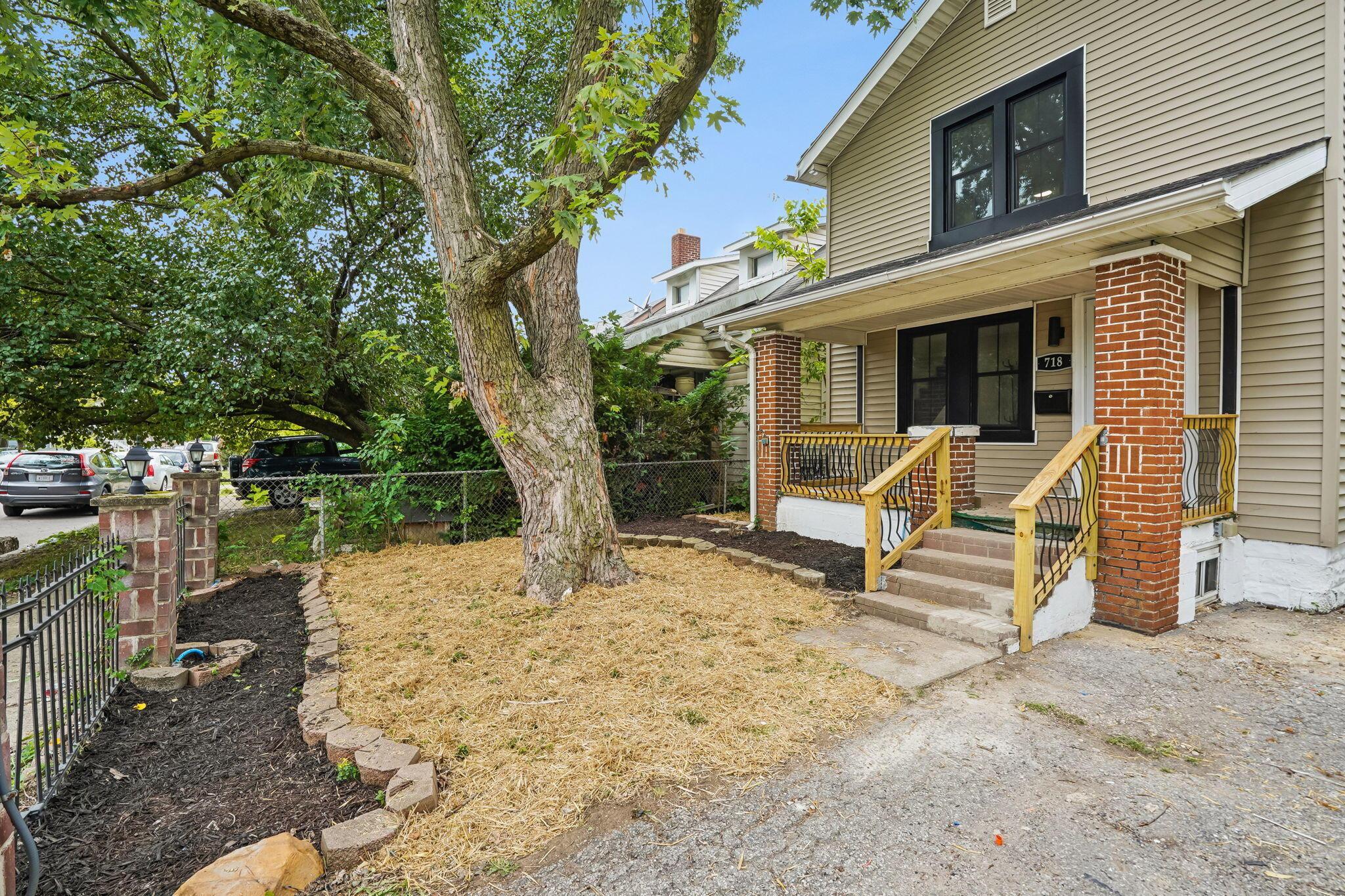 718 Hanford Street Property Photo 4
