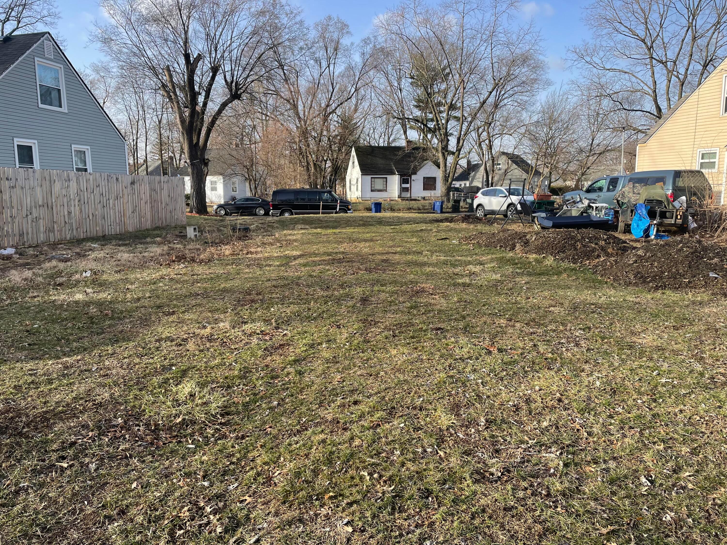 2574 Renwood Place Property Photo 4