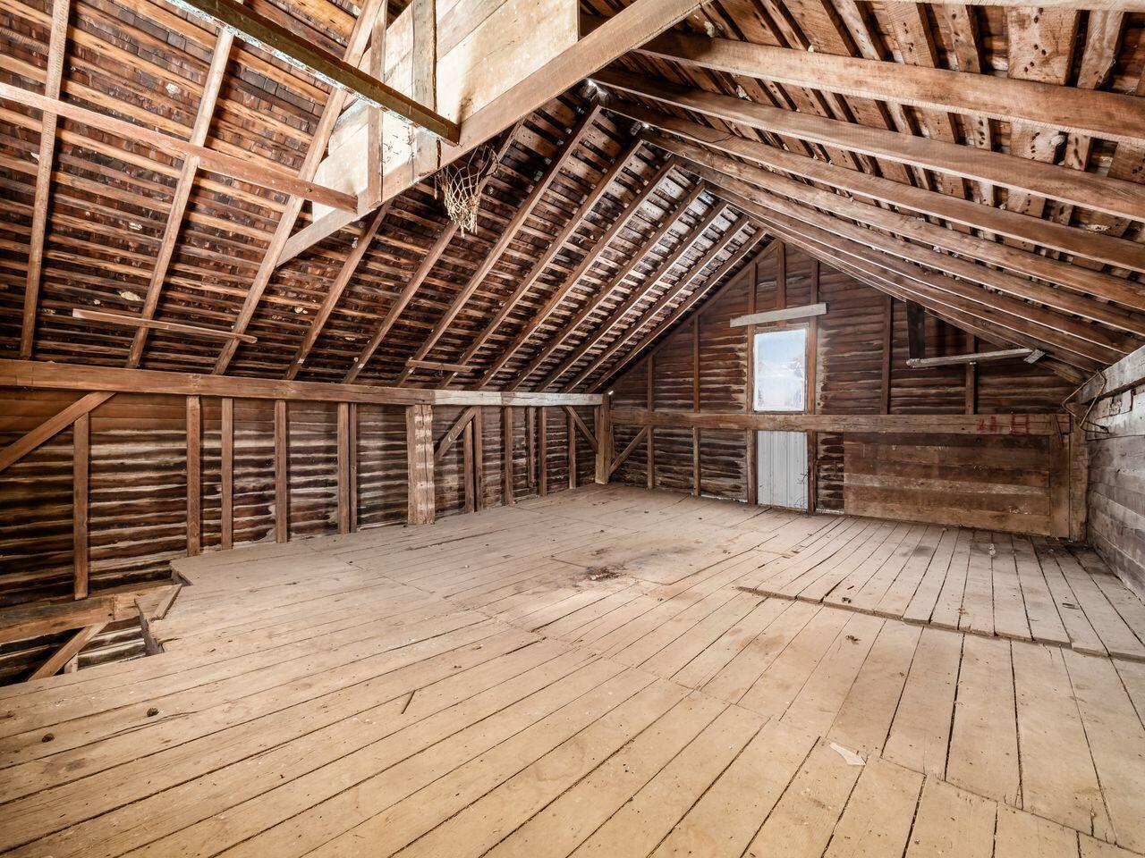 7106 Columbus Road Property Photo 30