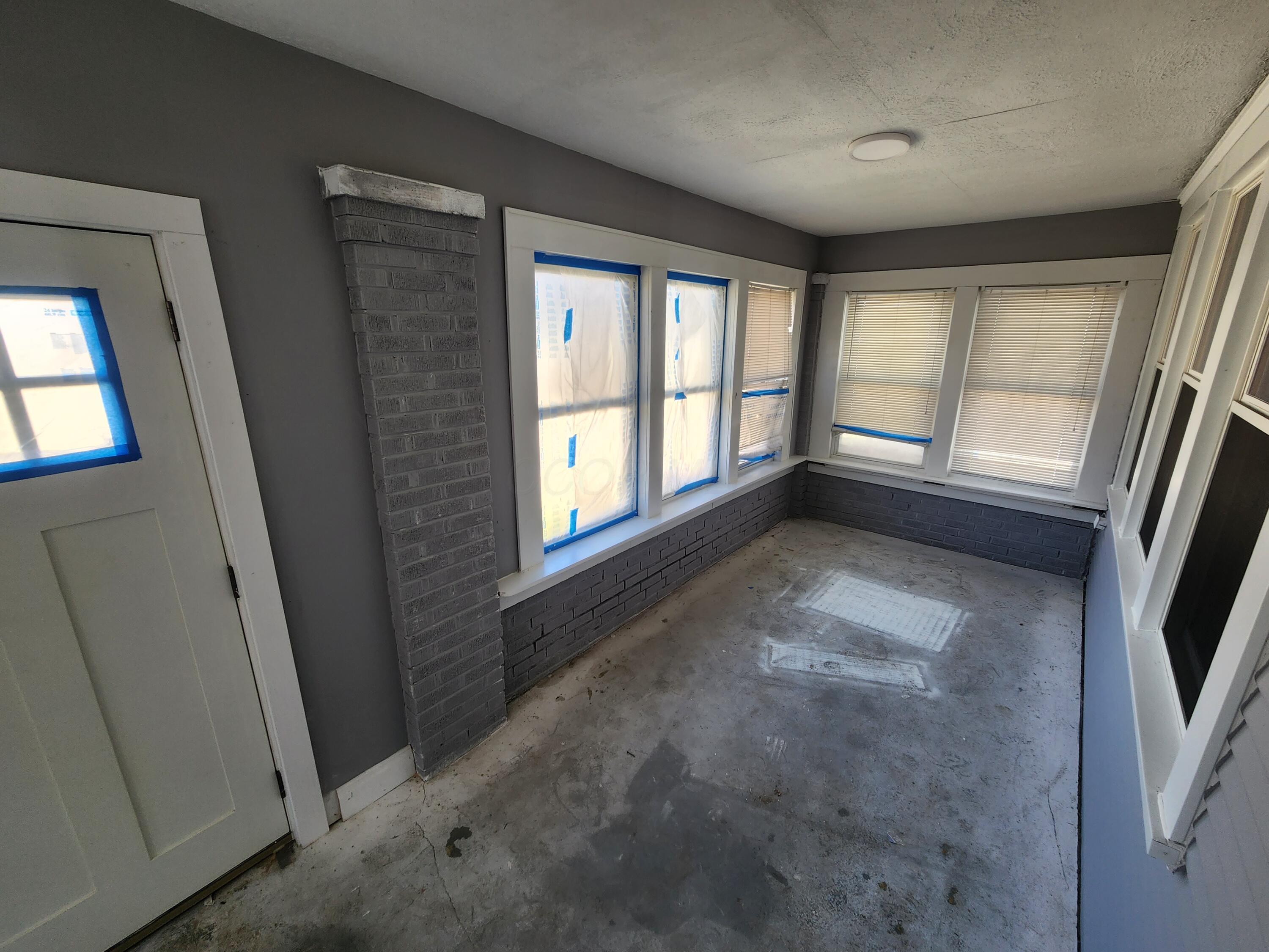 1575 Humphrey Avenue Property Photo 11