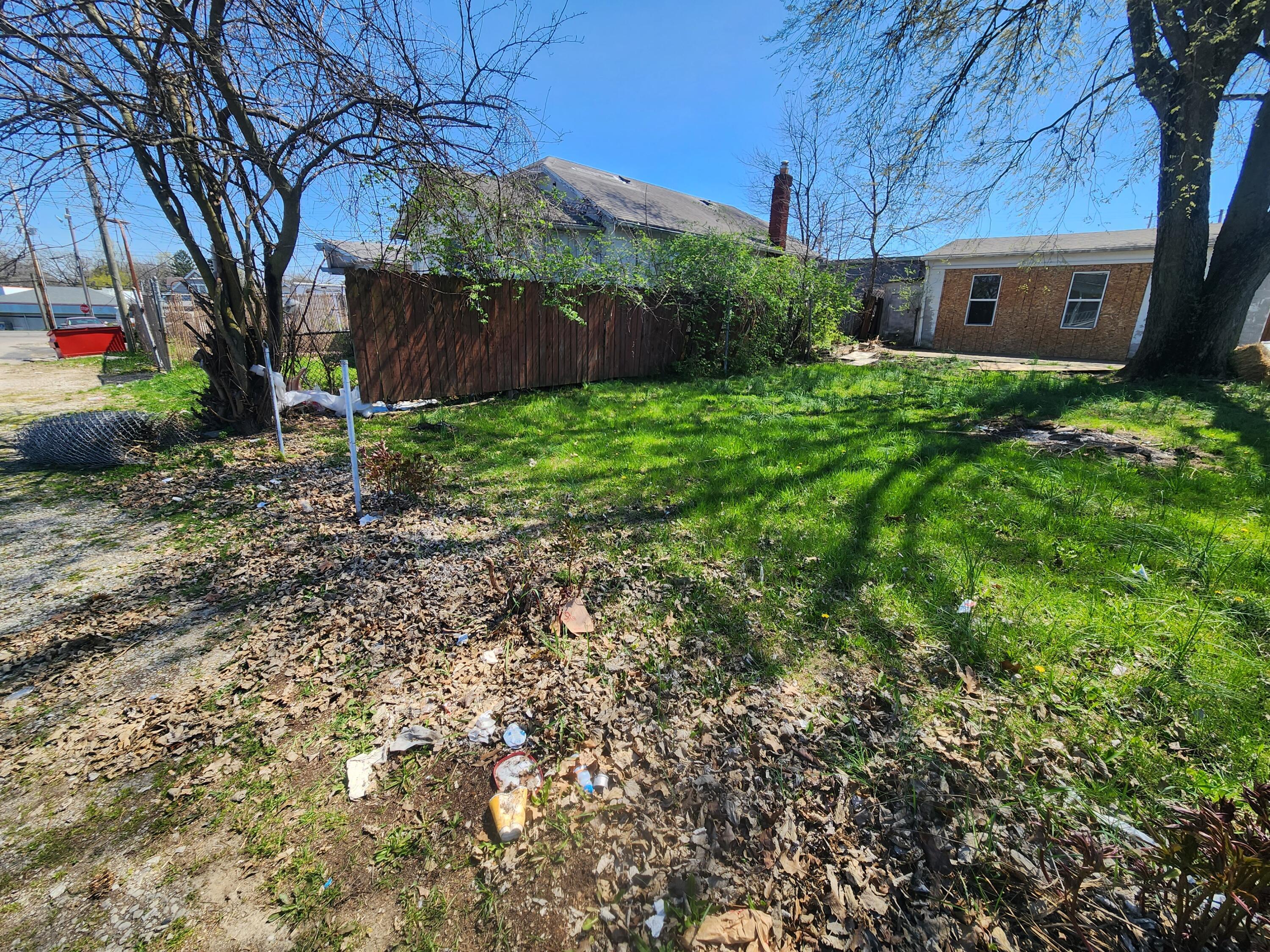 1575 Humphrey Avenue Property Photo 14