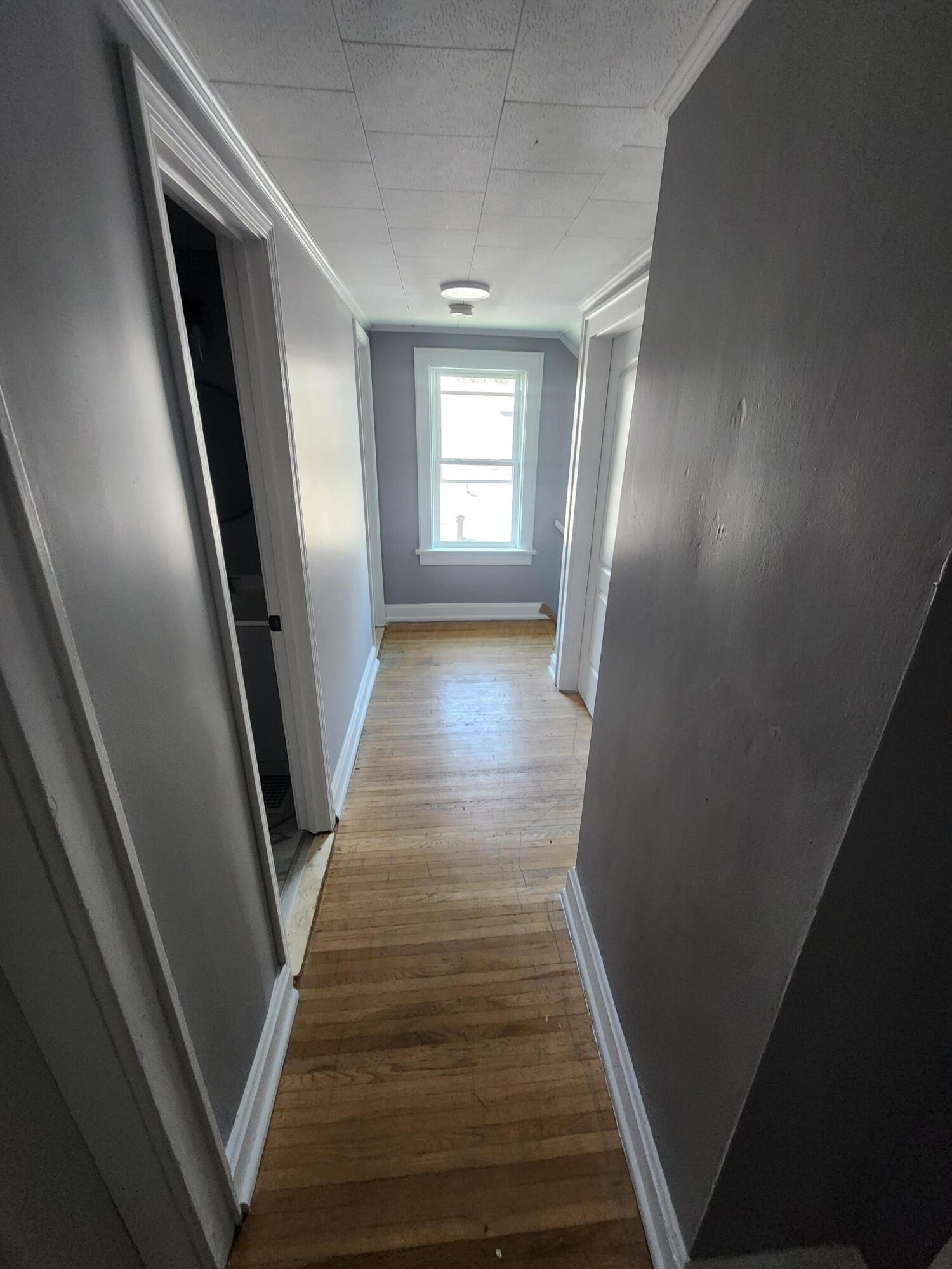 1575 Humphrey Avenue Property Photo 28