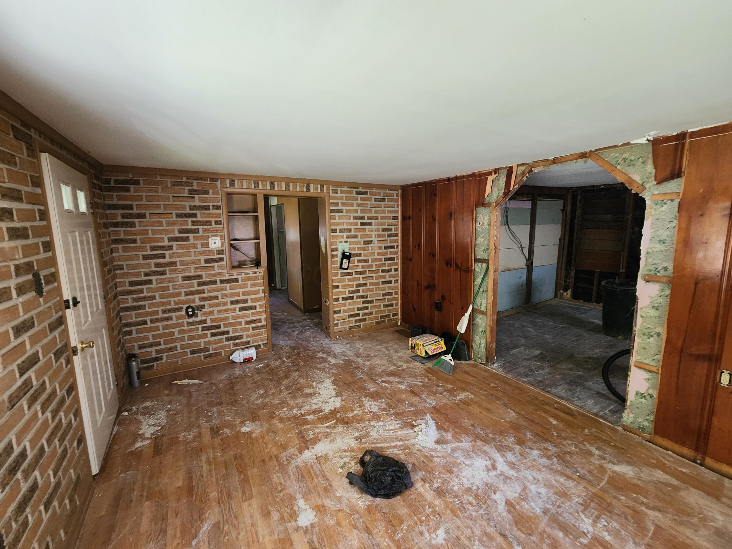 354 Fernhill Avenue Property Photo 4