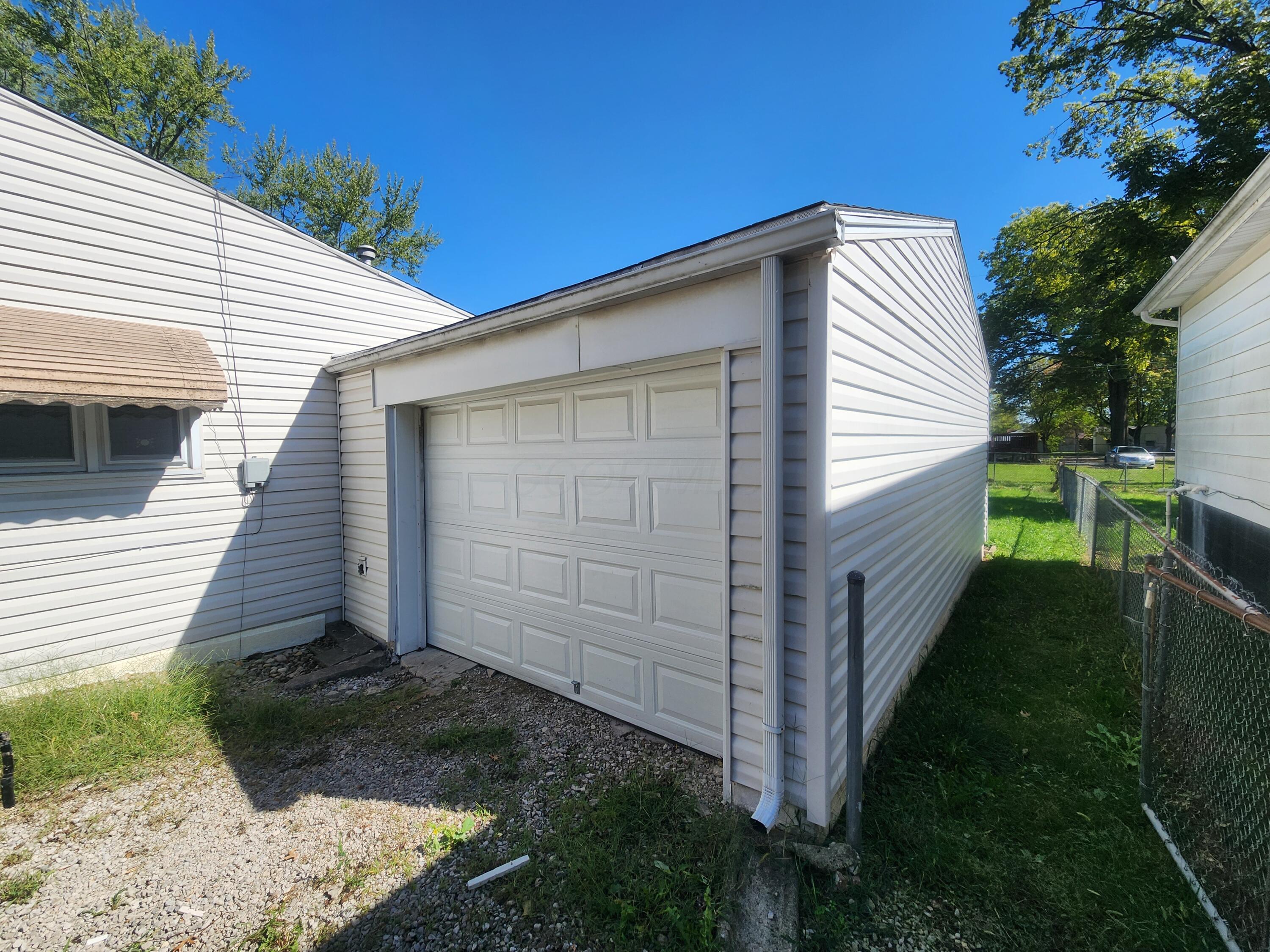 354 Fernhill Avenue Property Photo 20