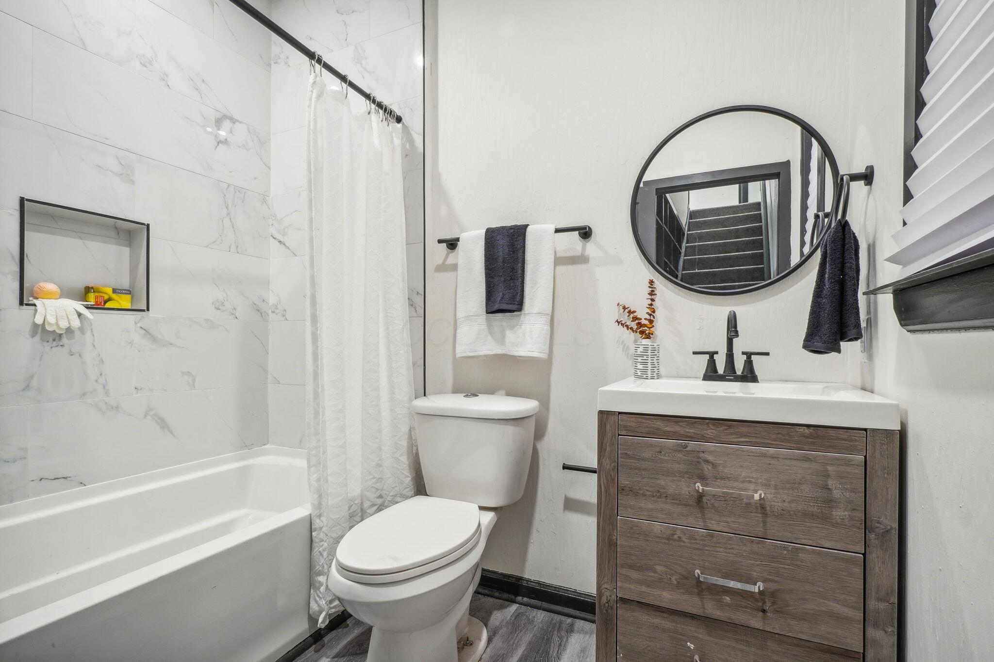 44 Whitethorne Avenue Property Photo 22