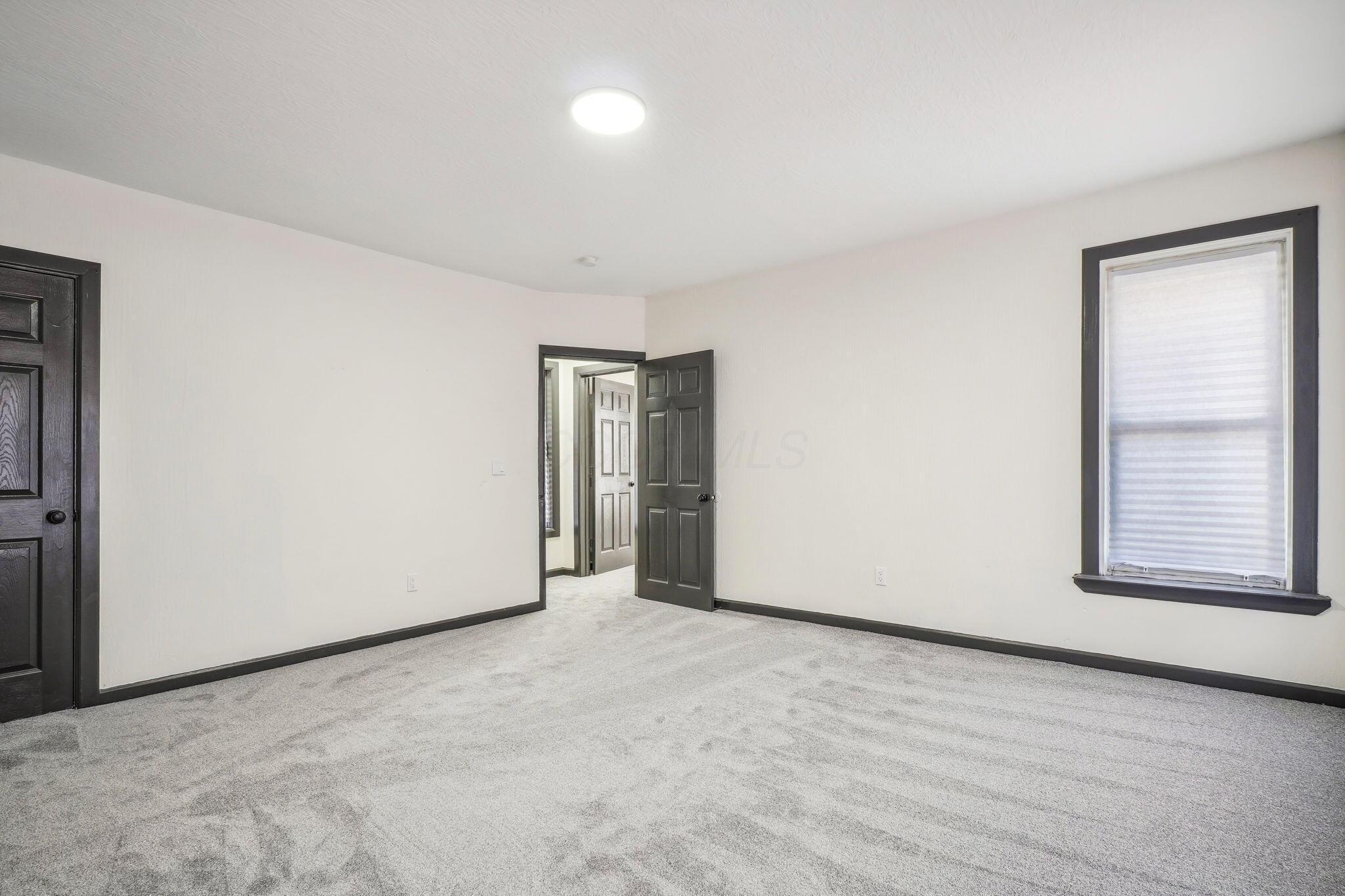 44 Whitethorne Avenue Property Photo 28