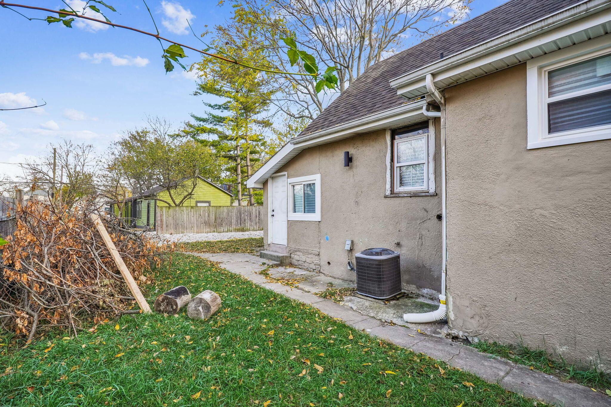 44 Whitethorne Avenue Property Photo 32
