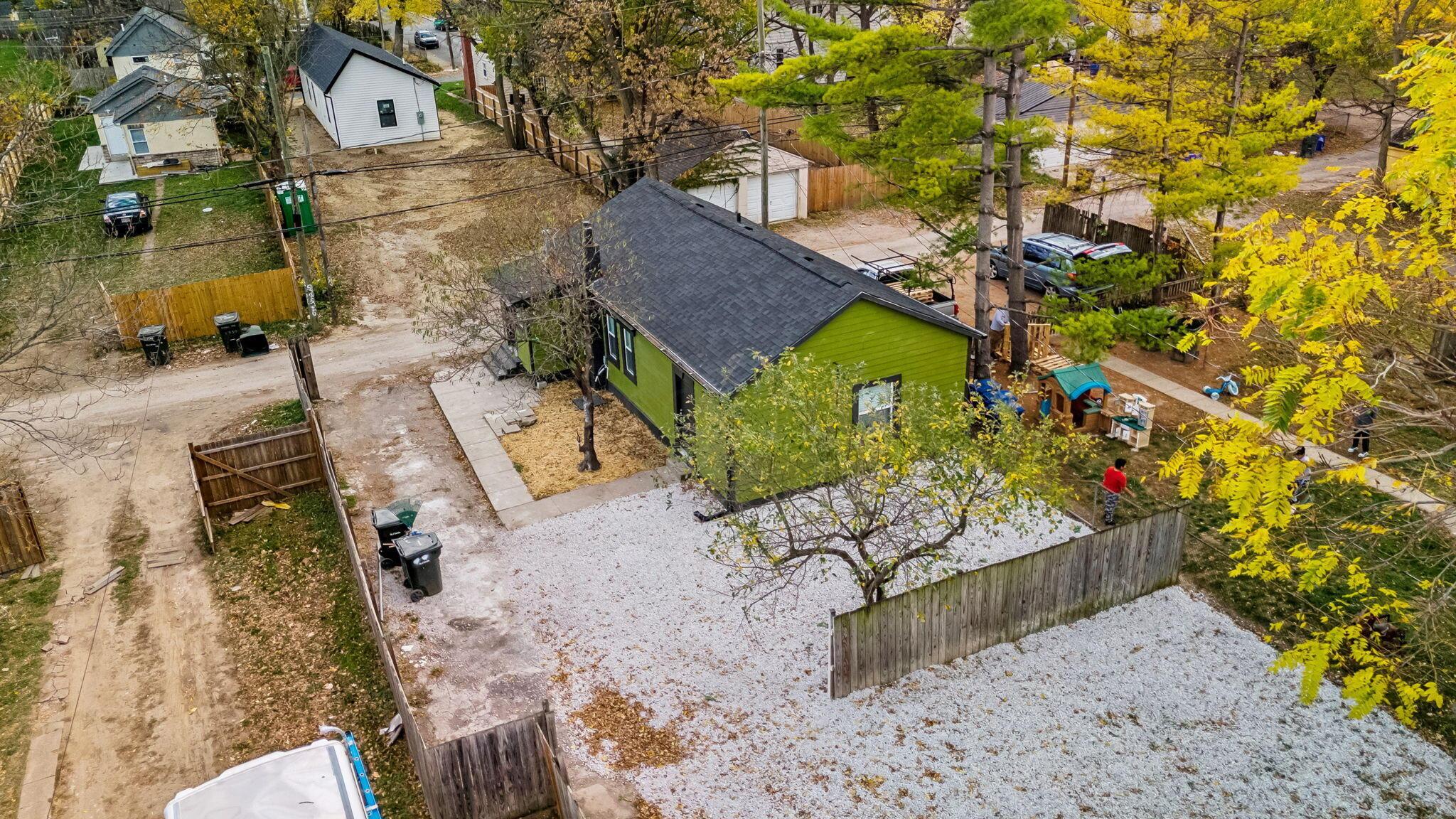 44 Whitethorne Avenue Property Photo 61