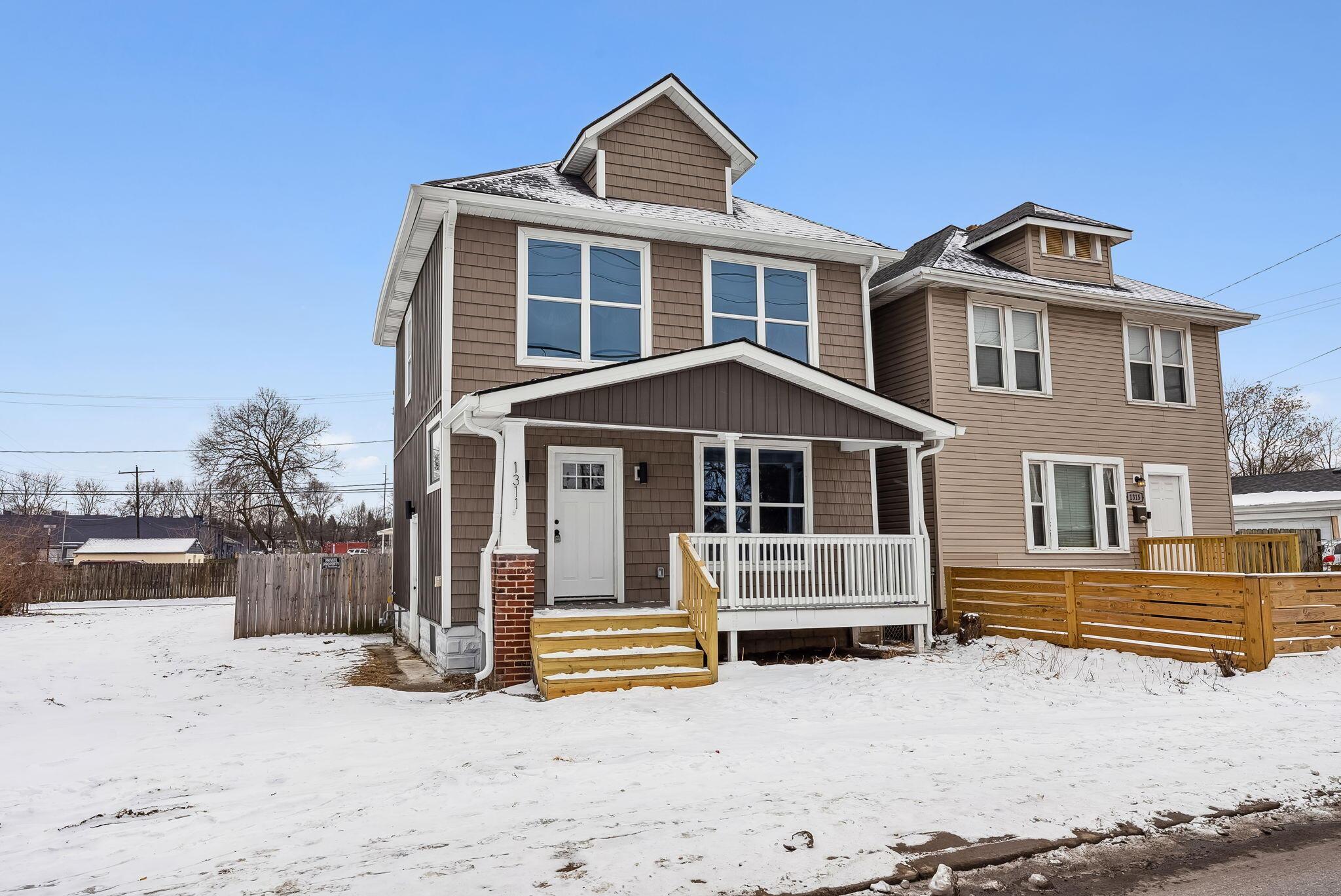 1311 Sullivant Avenue Property Photo 1