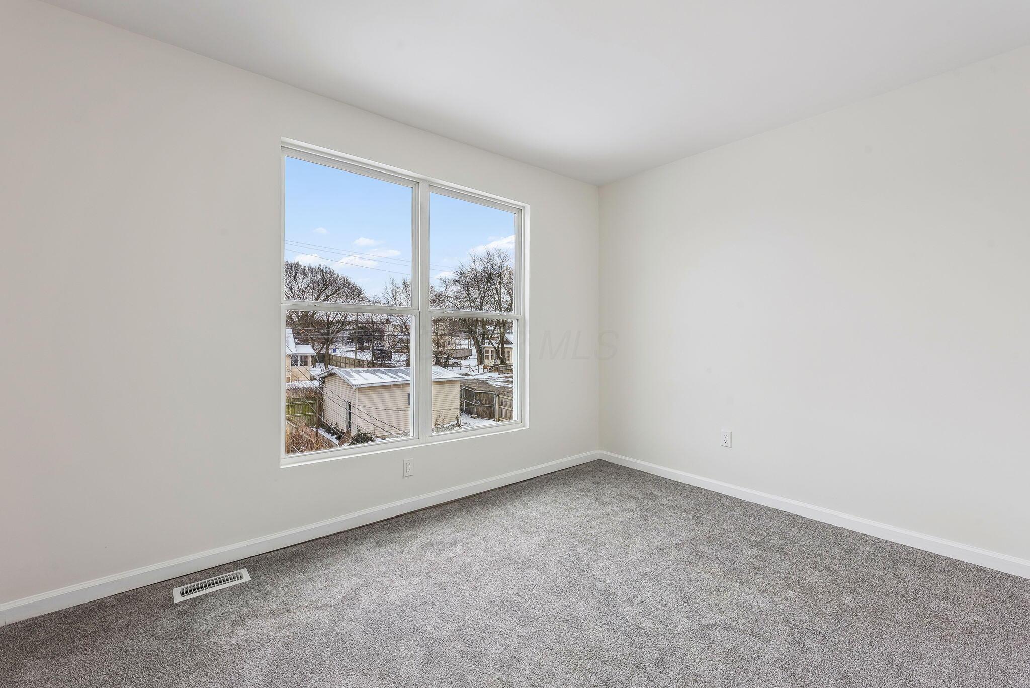 1311 Sullivant Avenue Property Photo 19