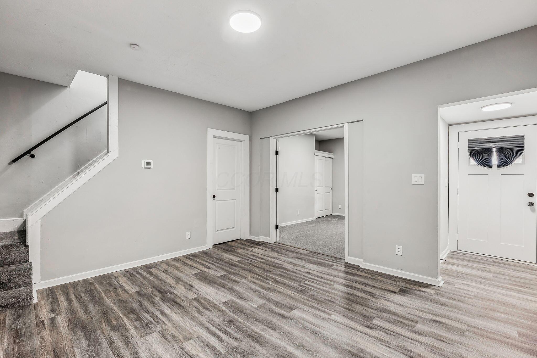 1571 Arlington Avenue Property Photo 7