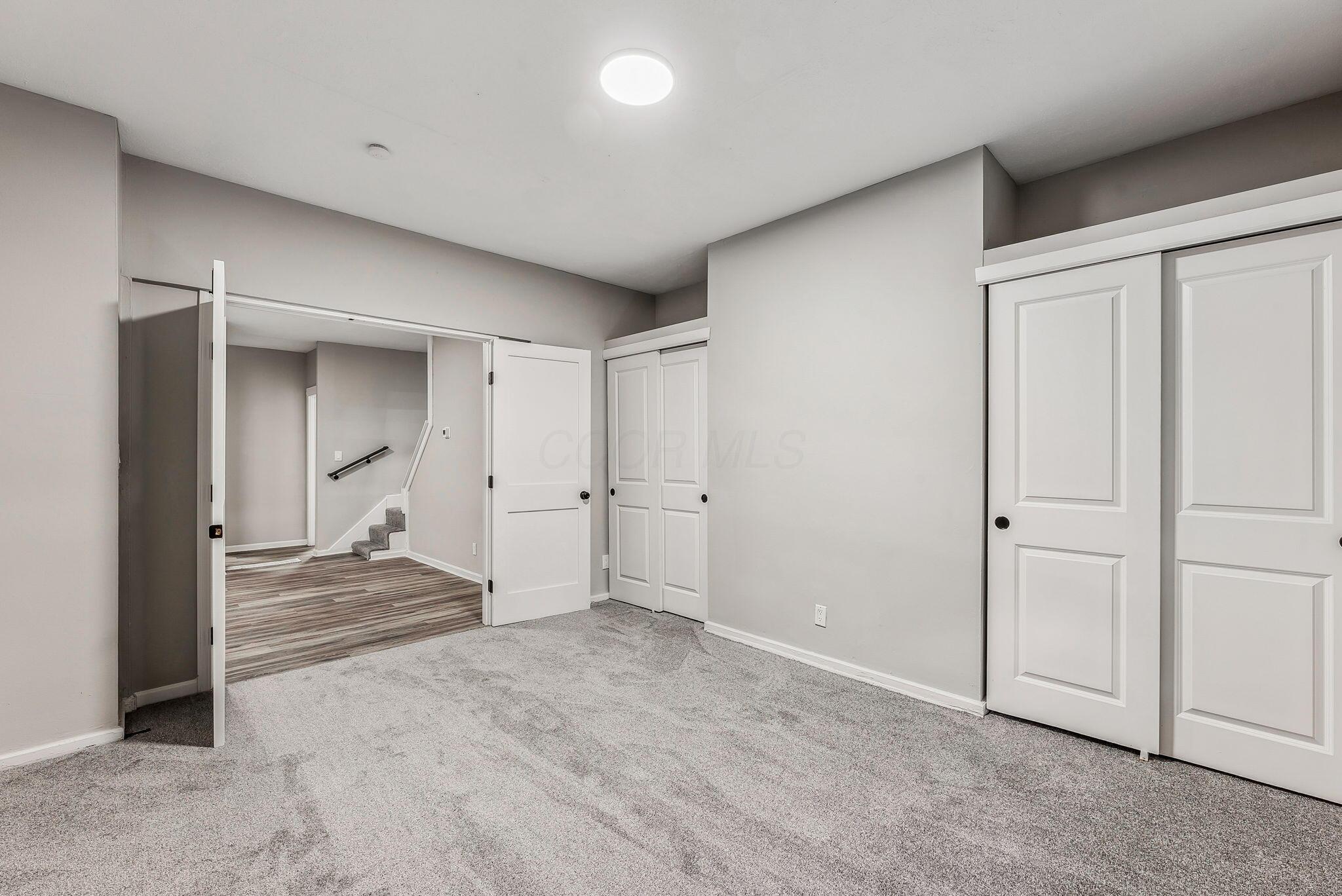 1571 Arlington Avenue Property Photo 10