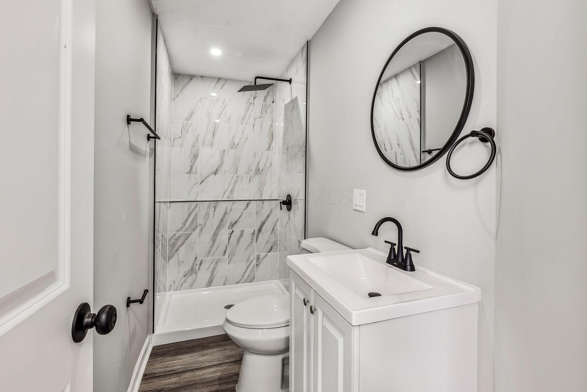 1571 Arlington Avenue Property Photo 16