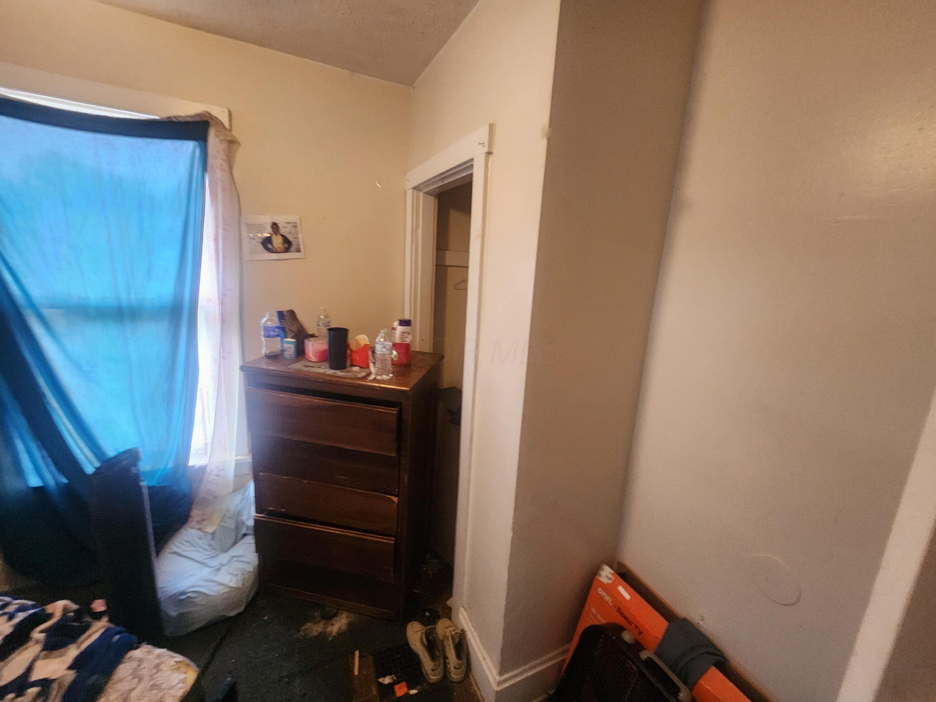 62-64 S Eureka Avenue Property Photo 10