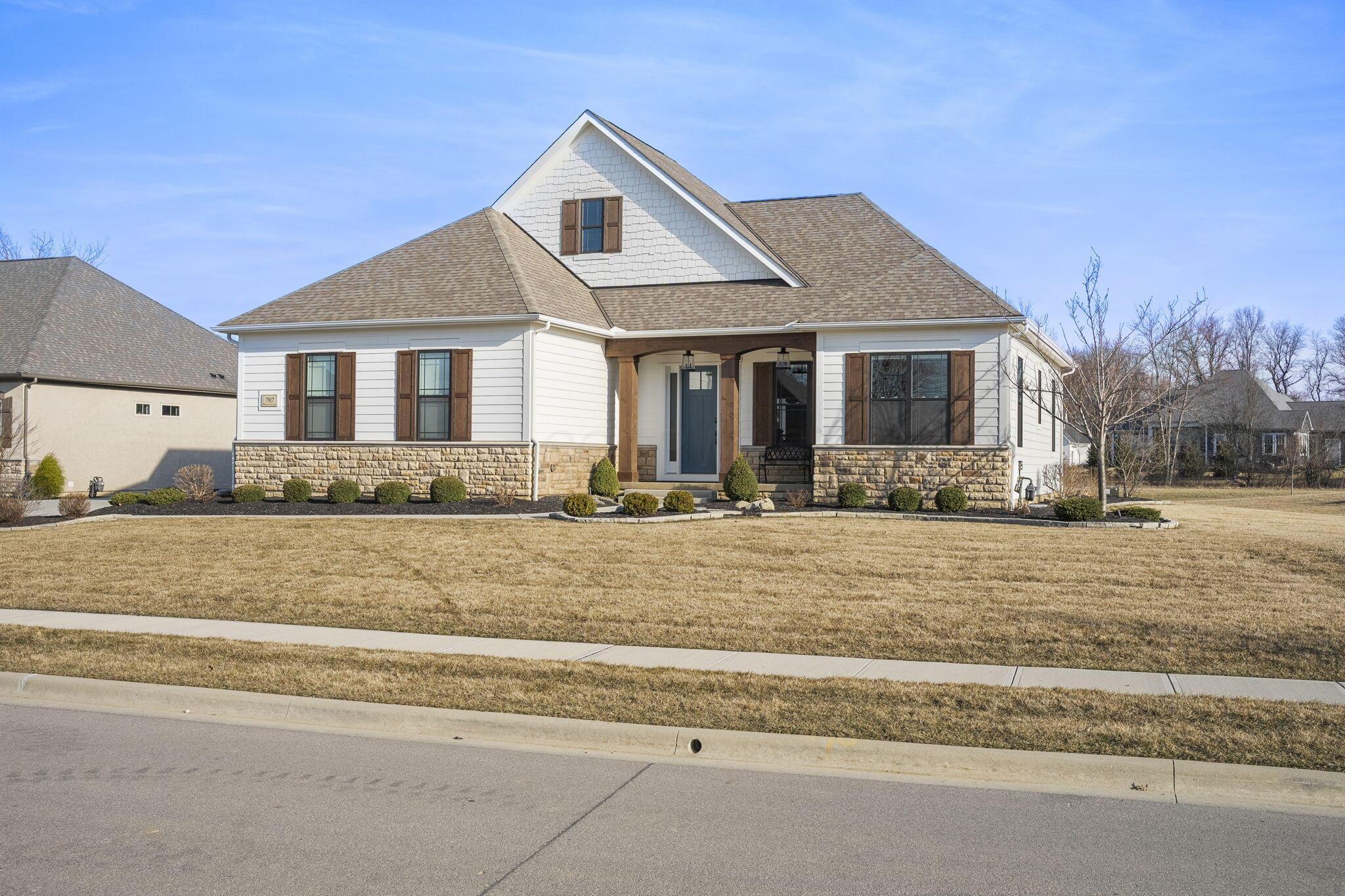 7917 Genova Court Property Photo 6